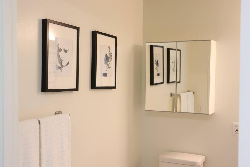 Apartamento Lovely On The Promenade! Free Parking Los Angeles