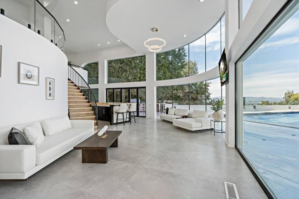 Luxury Yacht Mansion In Bel Air * Los Angeles