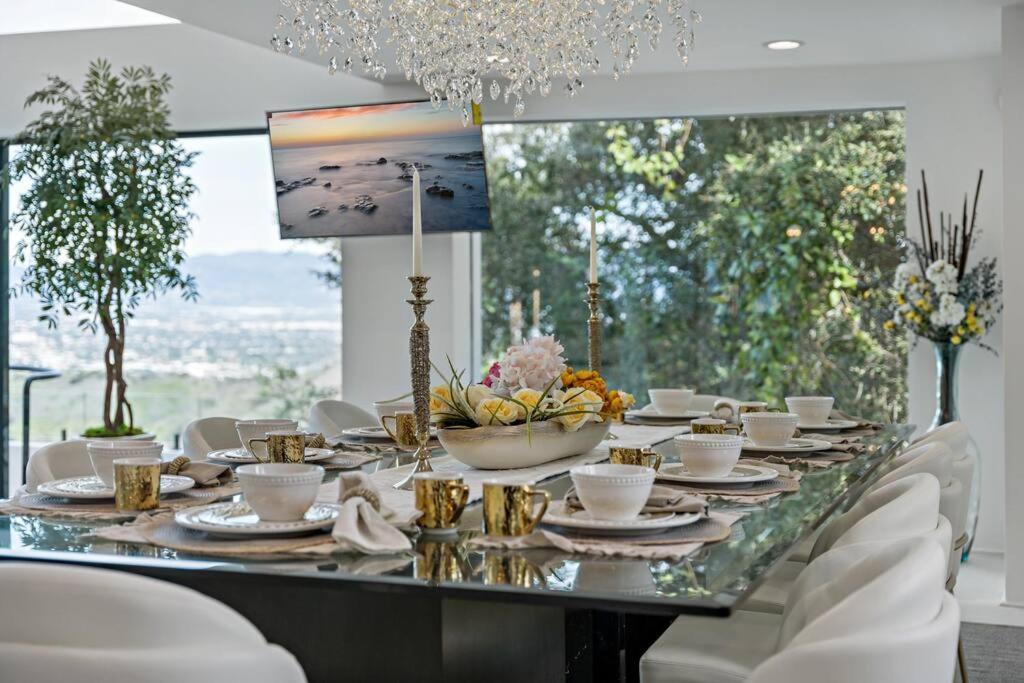 Pousada Luxury Yacht Mansion In Bel Air