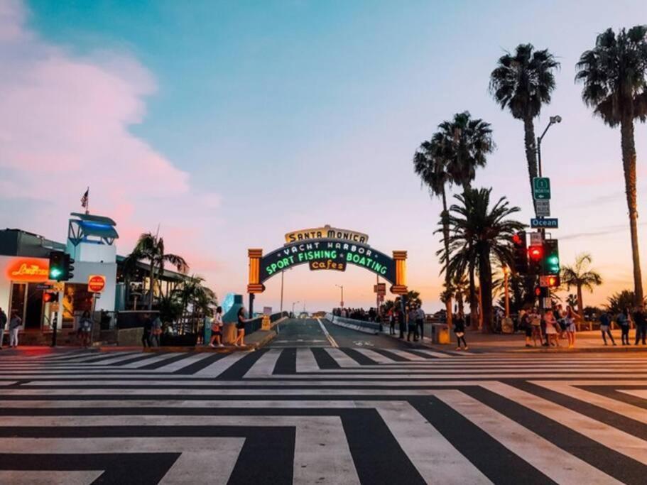Beachfront Bliss Spacious 2br In Santa Monica Apartment *