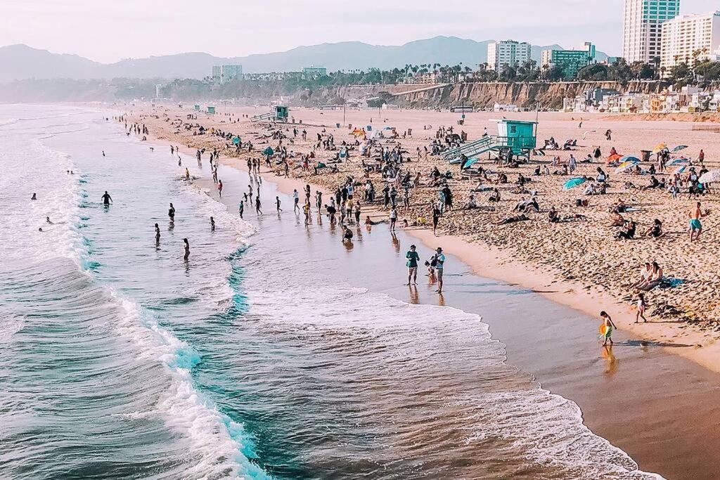 Beachfront Bliss Spacious 2br In Santa Monica * Los Angeles