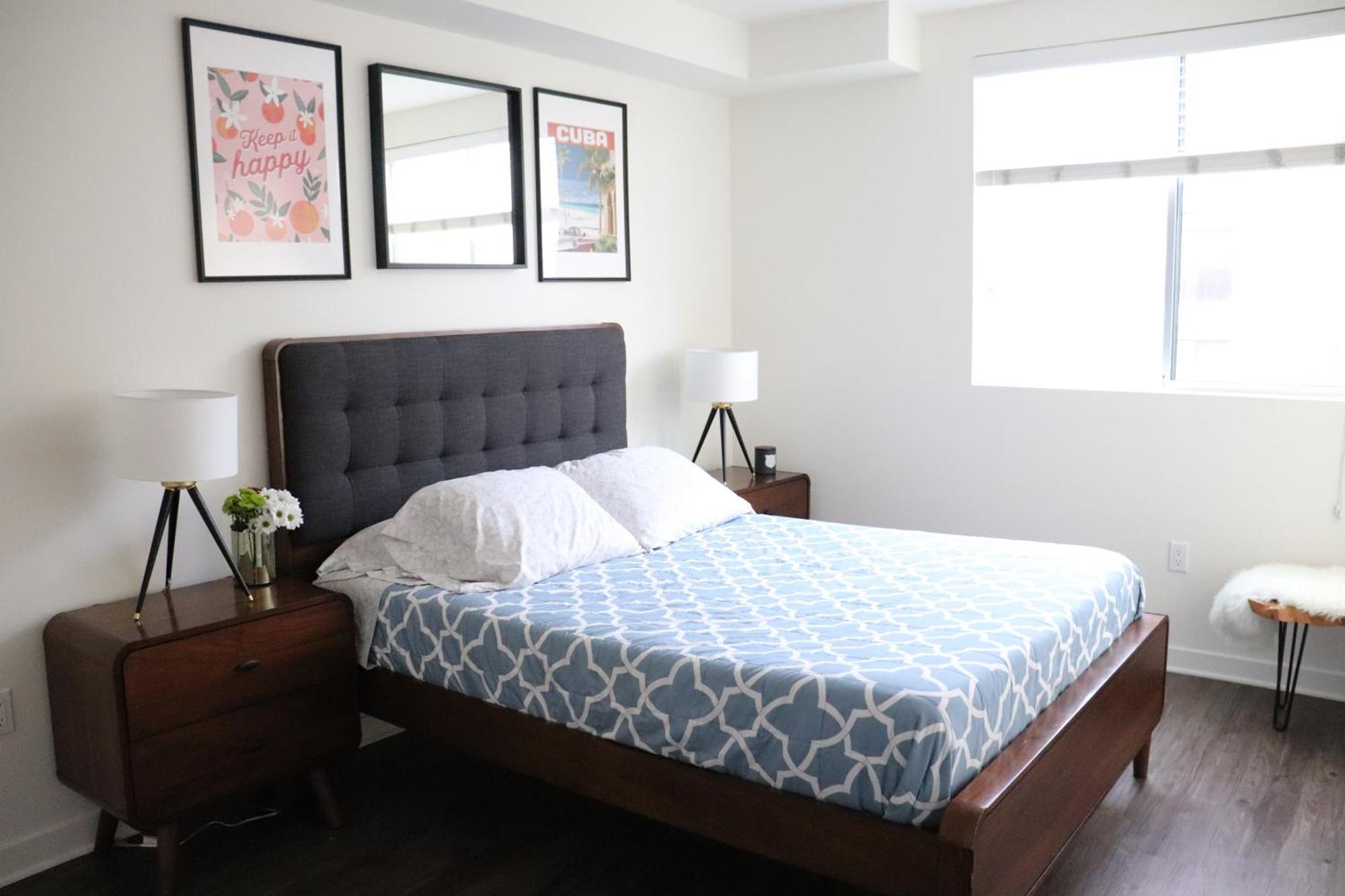 Heart Of Santa Monica 2 Bedroom 2 Bath Los Angeles
