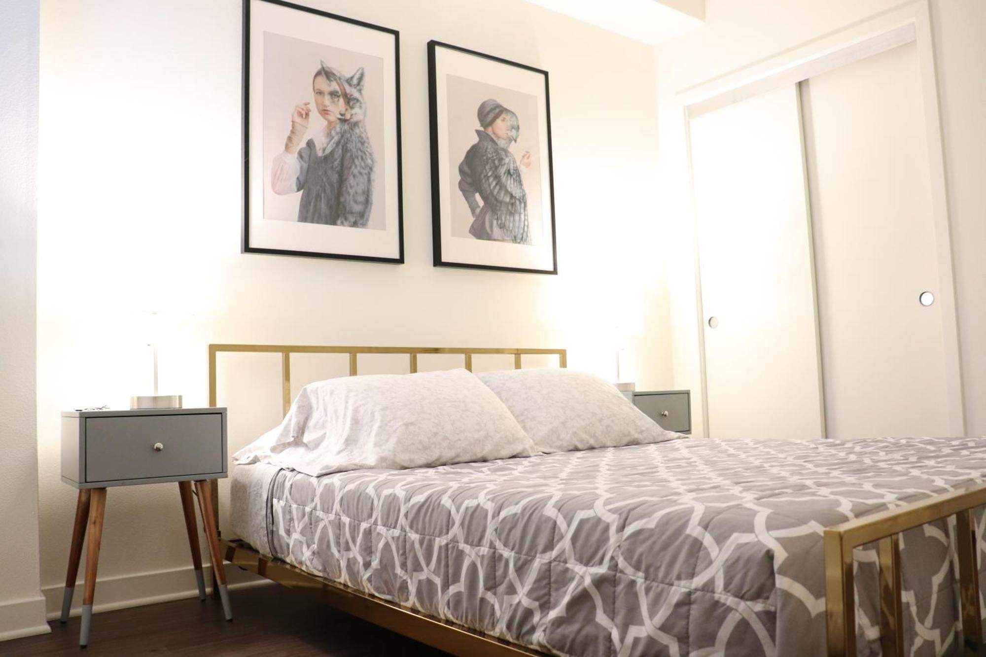 Heart Of Santa Monica 2 Bedroom 2 Bath