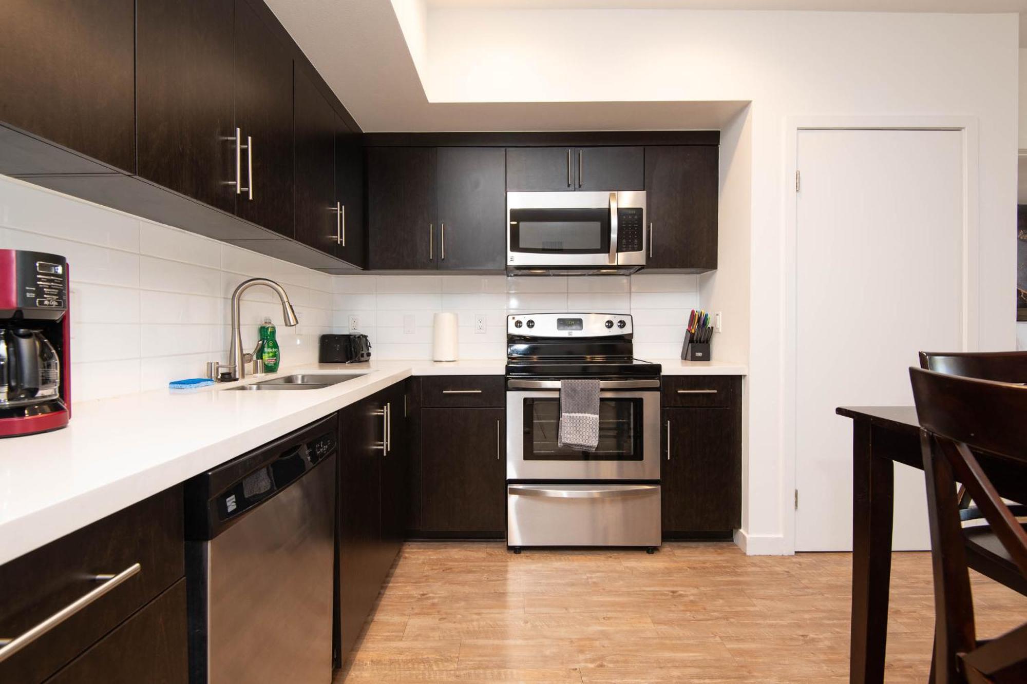 Two Bedroom In Hollywood! *