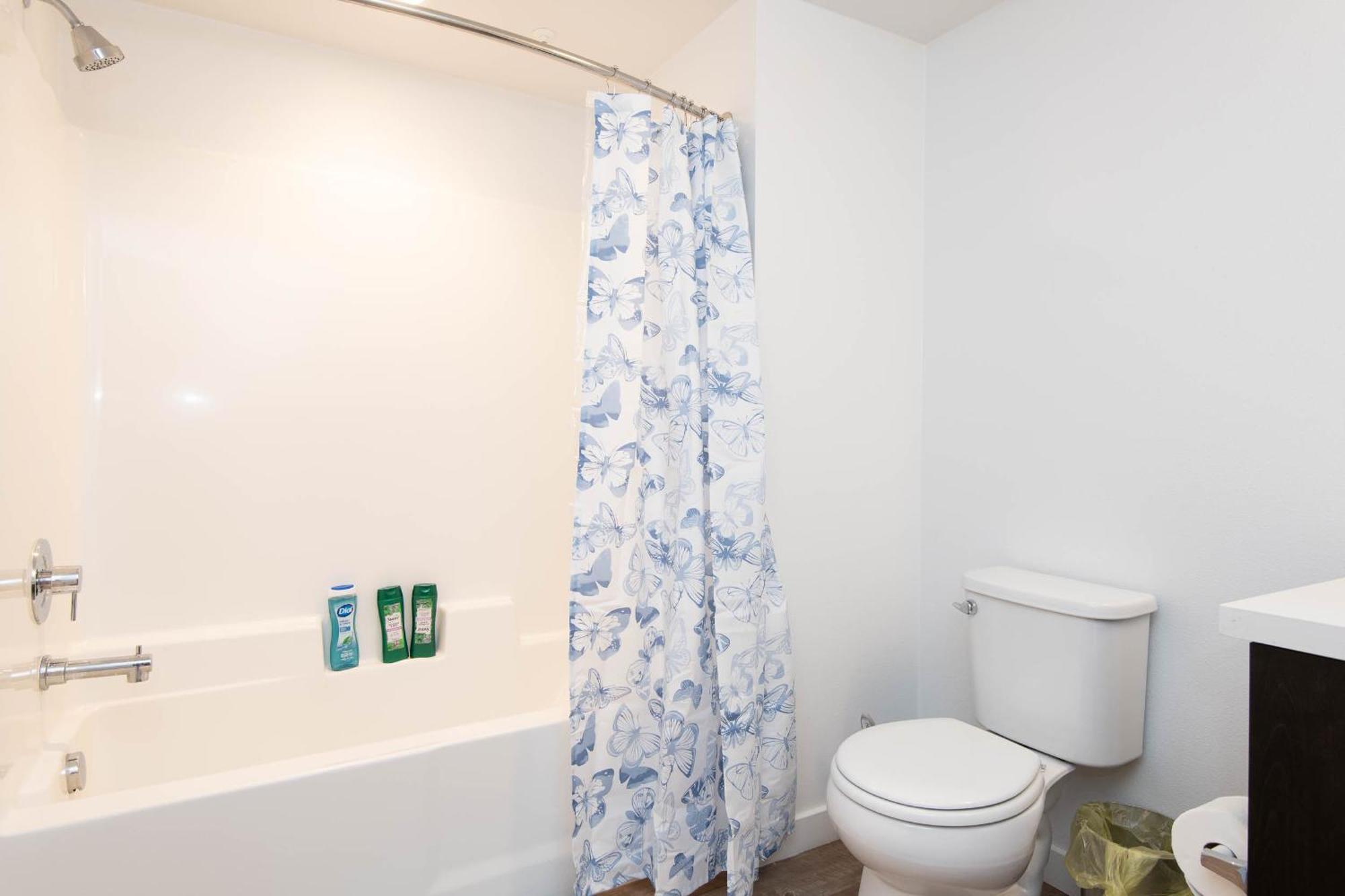 Two Bedroom In Hollywood! * Los Angeles