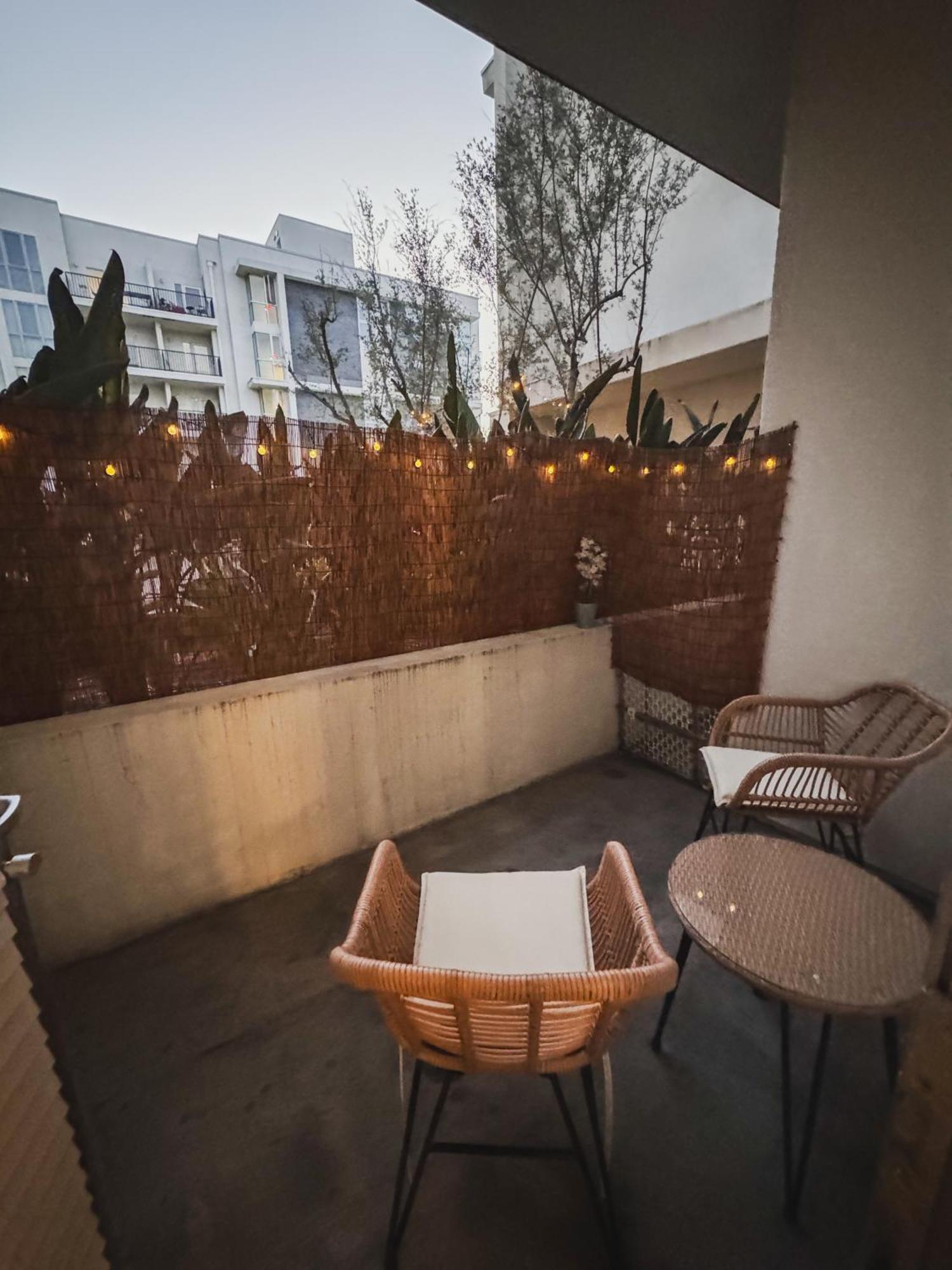 The Hollywood Haven * Los Angeles