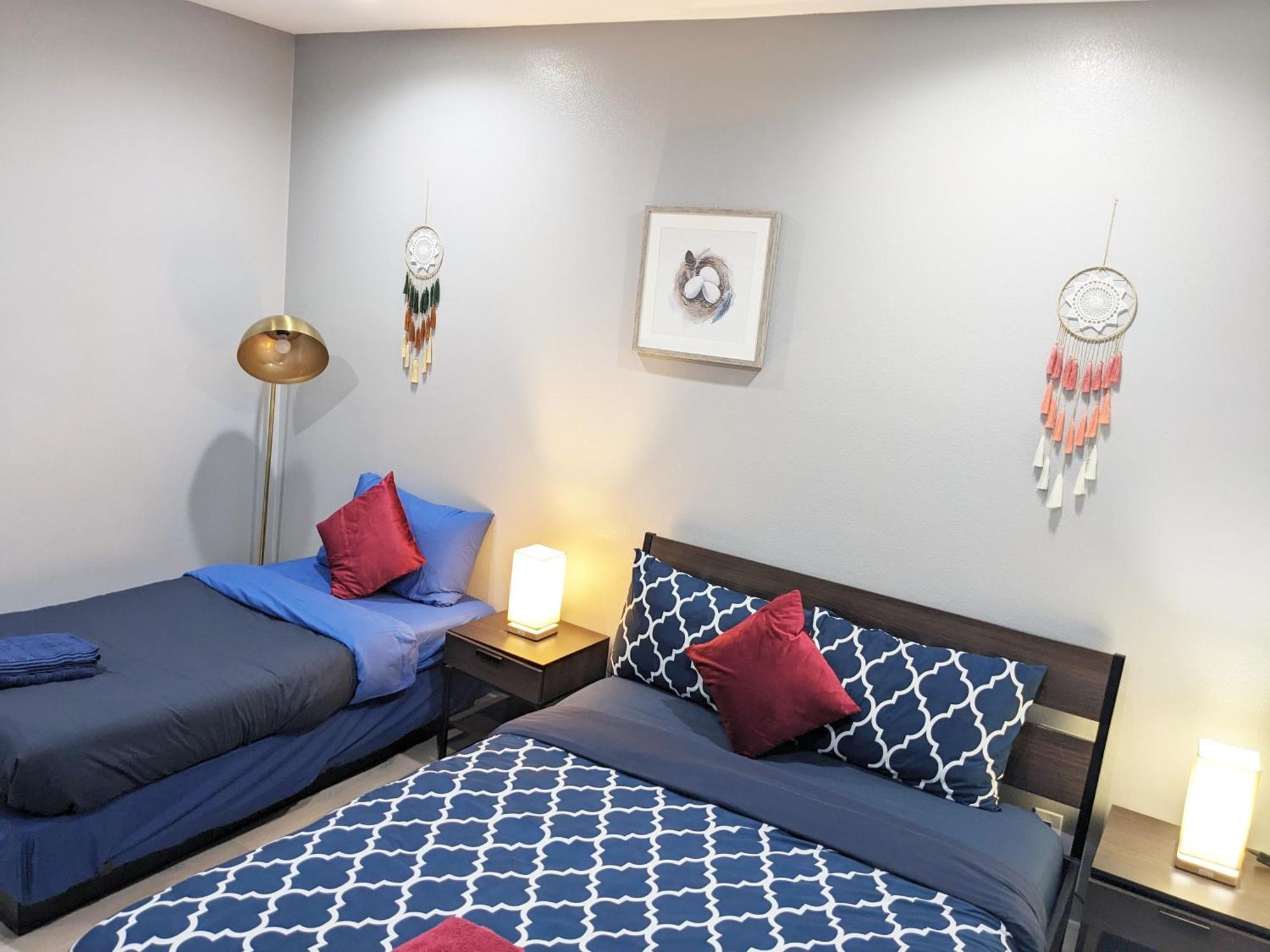 Lucky Charm 4 Bedroom Mid-city Holiday home *