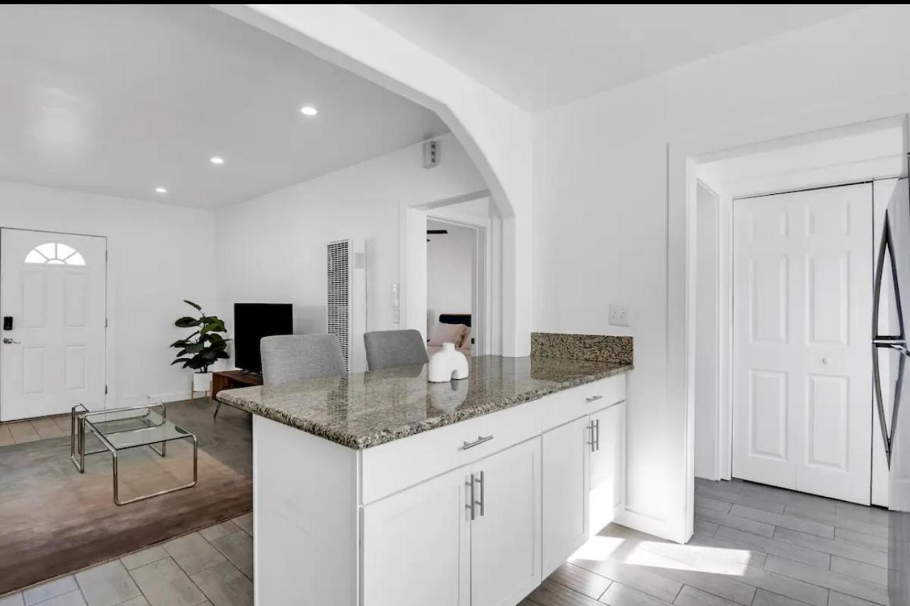 Aparthotel Luxury Mid With Firepit Los Angeles