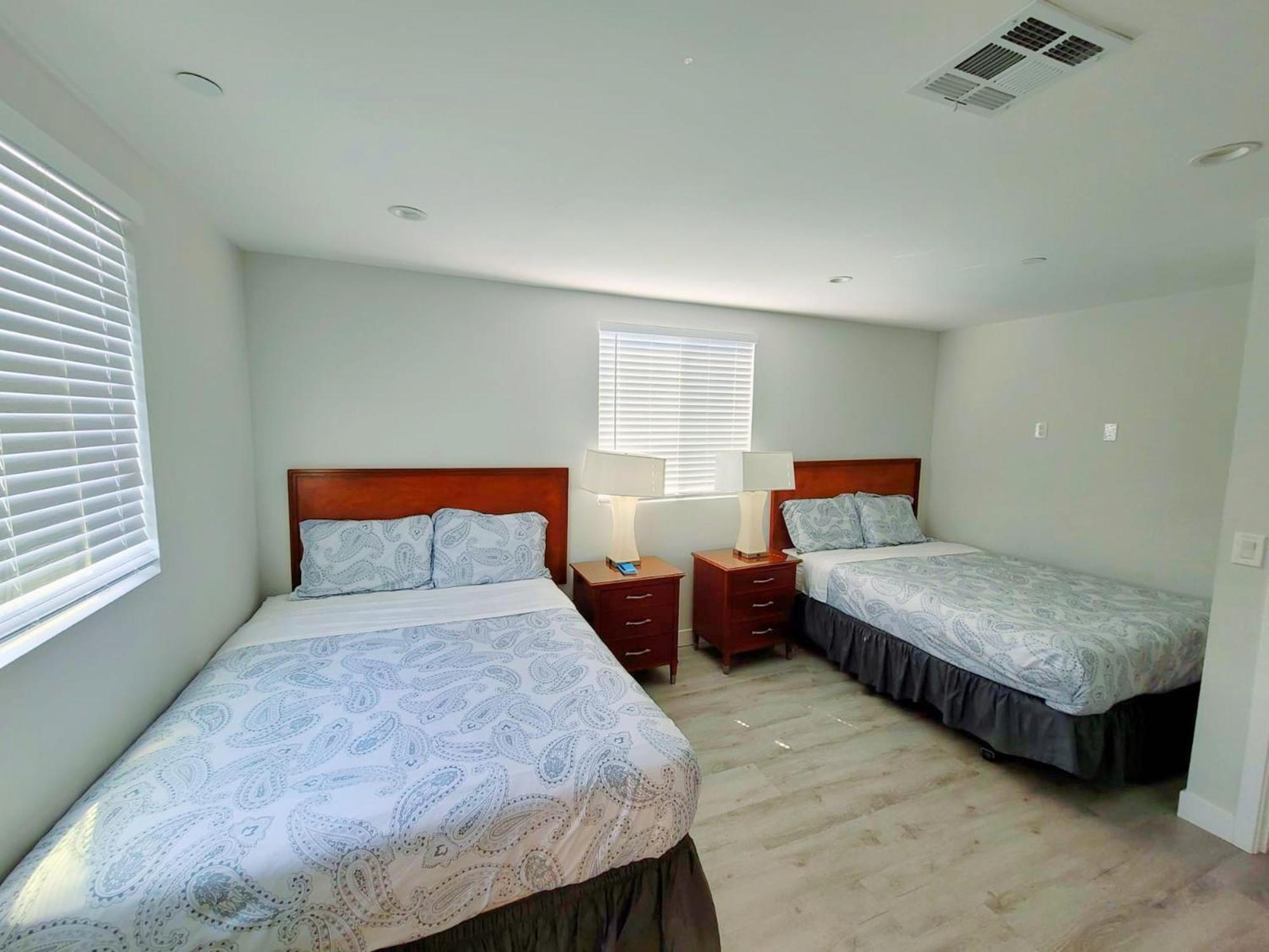 Stayspro - Hollywood Homes Minutes To Everything Spacious And Free Parking Aparthotel