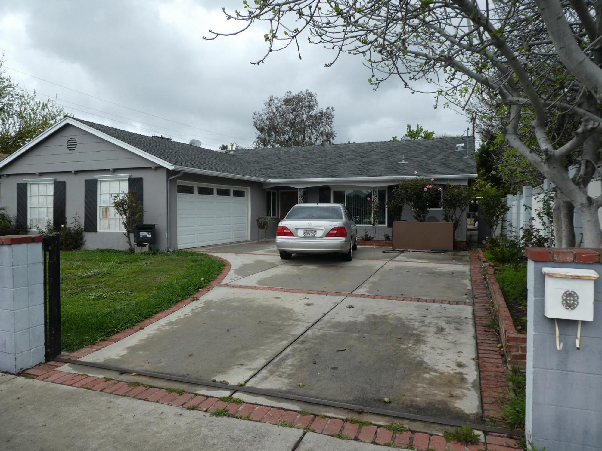 Nice Northridge 4-2-2 Pool Near Csun And Pierce College Homestay Los Angeles