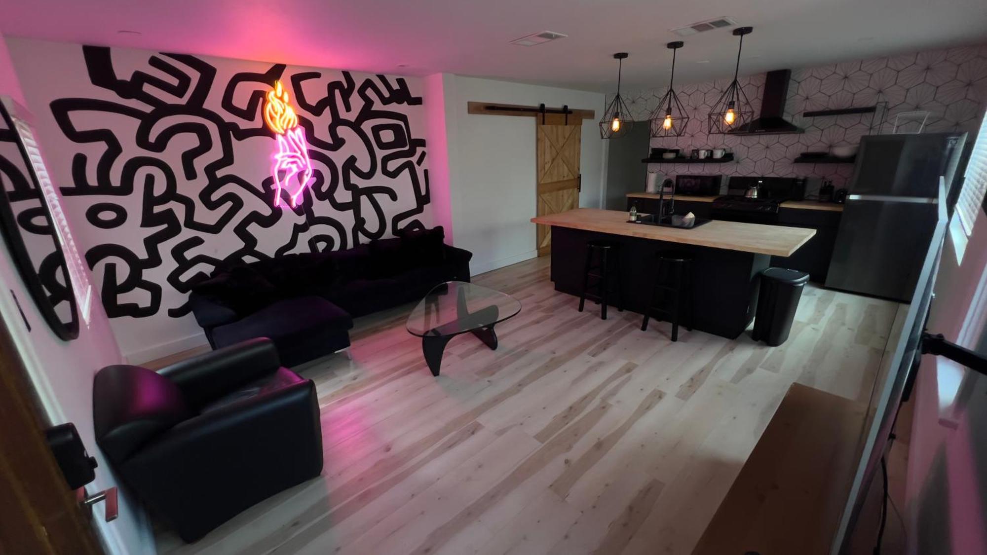 Apartment 2br Lit And Spacious In The Heart Of Hollywood