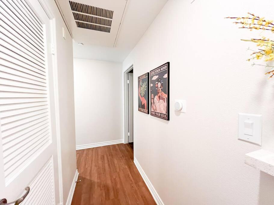 2 Bd 2 Ba In The Heart Of Encino 104 Apartment Los Angeles