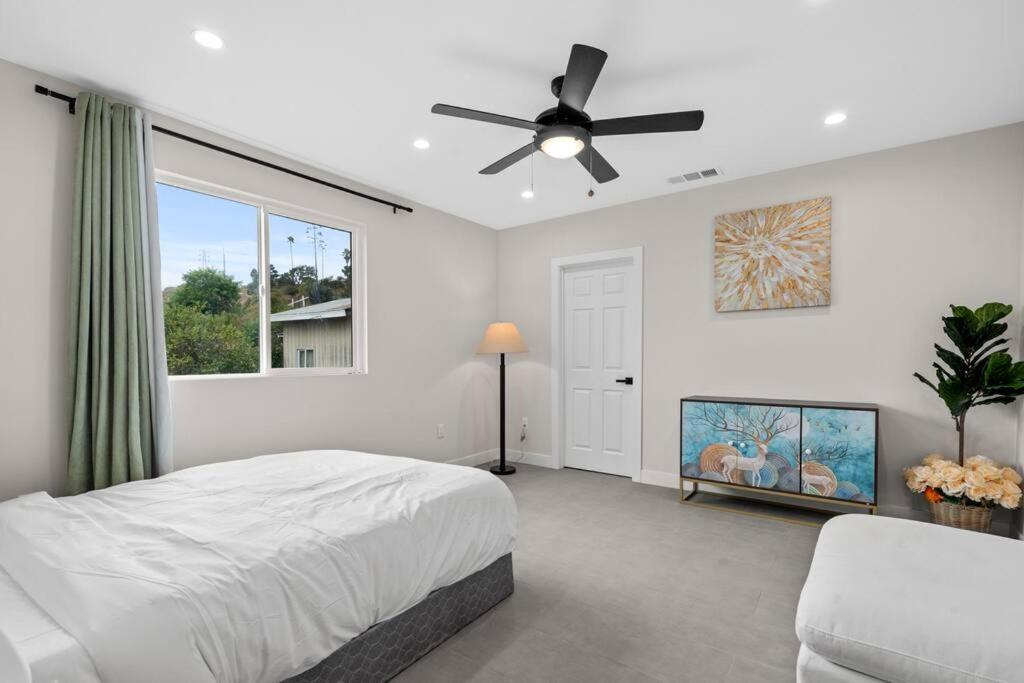 Holiday home Spacious 6br Retreat In The Heart Of La