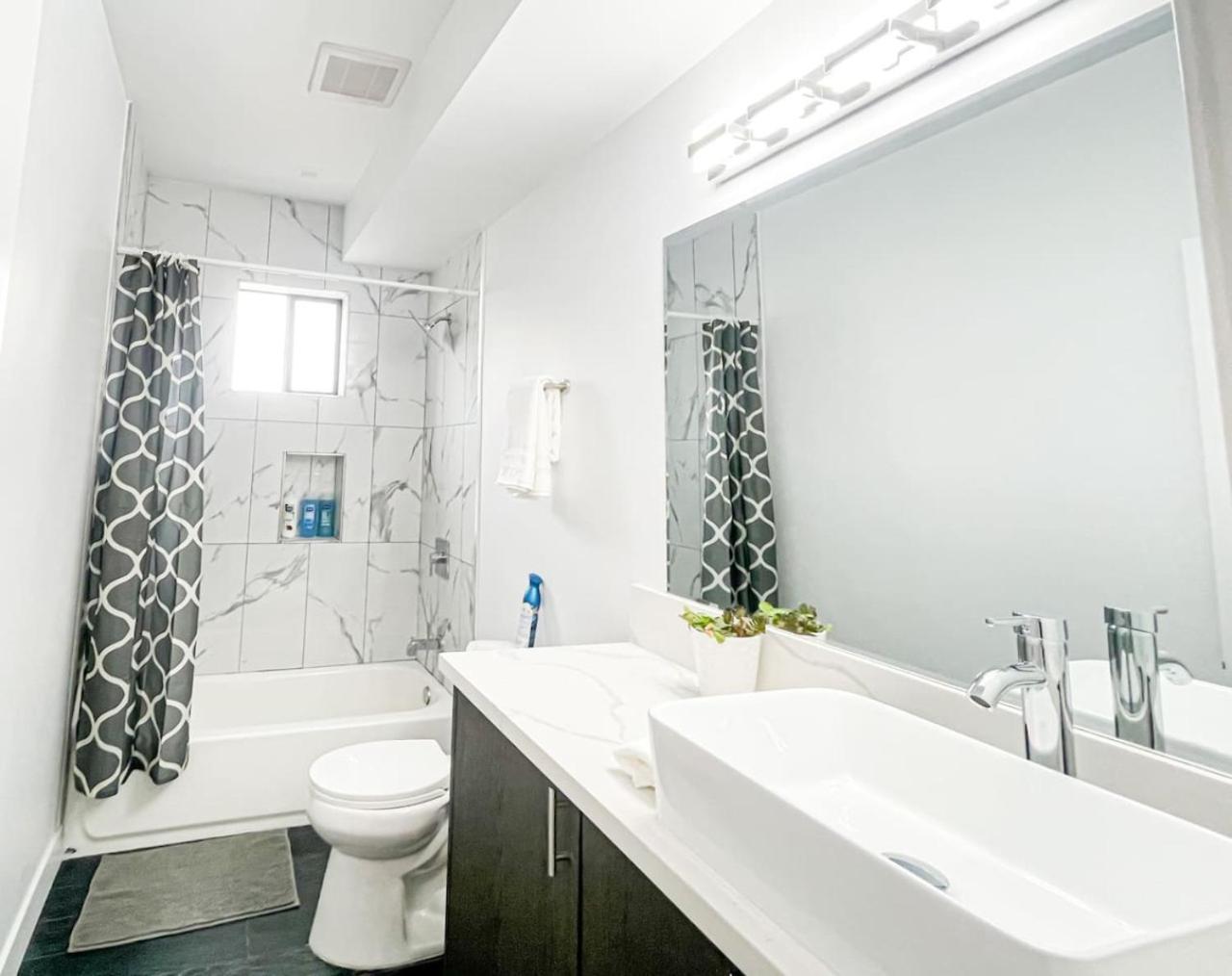 Spacious 4 Bedroom House In K Town - Cl1 - Bev * Los Angeles