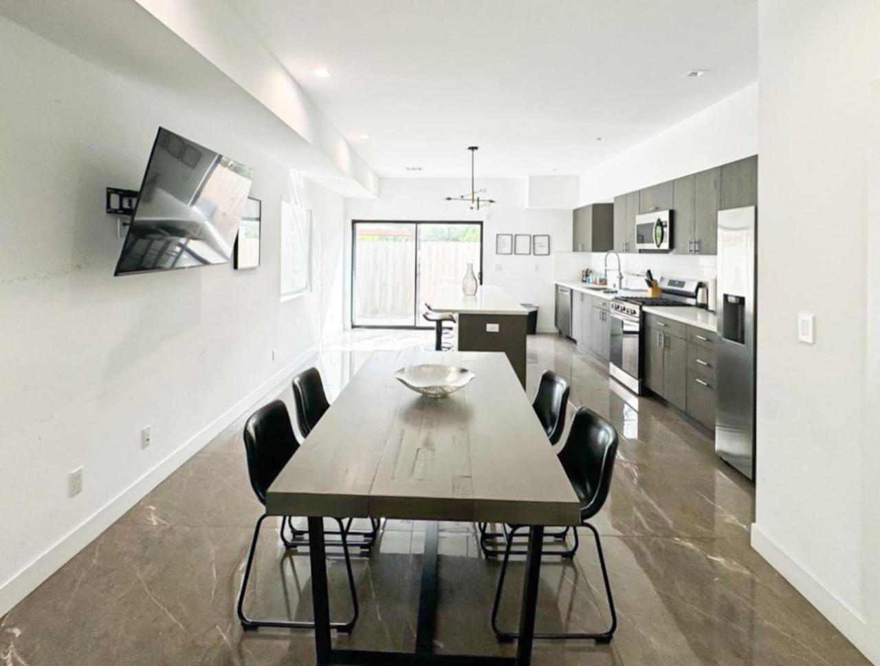Spacious 4 Bedroom House In K Town - Cl1 - Bev Los Angeles