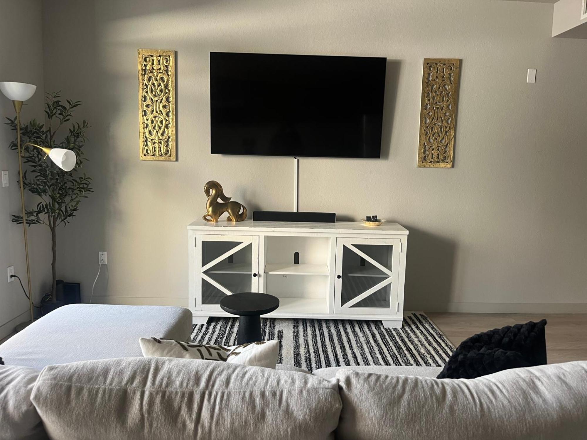 Downtown La Luxury 1 Bedroom * Los Angeles