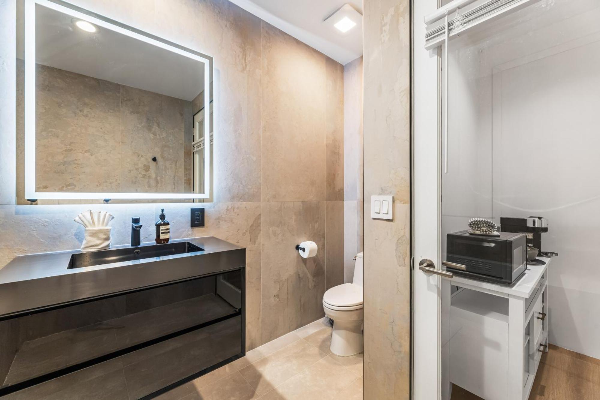 West Hollywood Hills Jacuzzi And Beautiful View Homestay Los Angeles