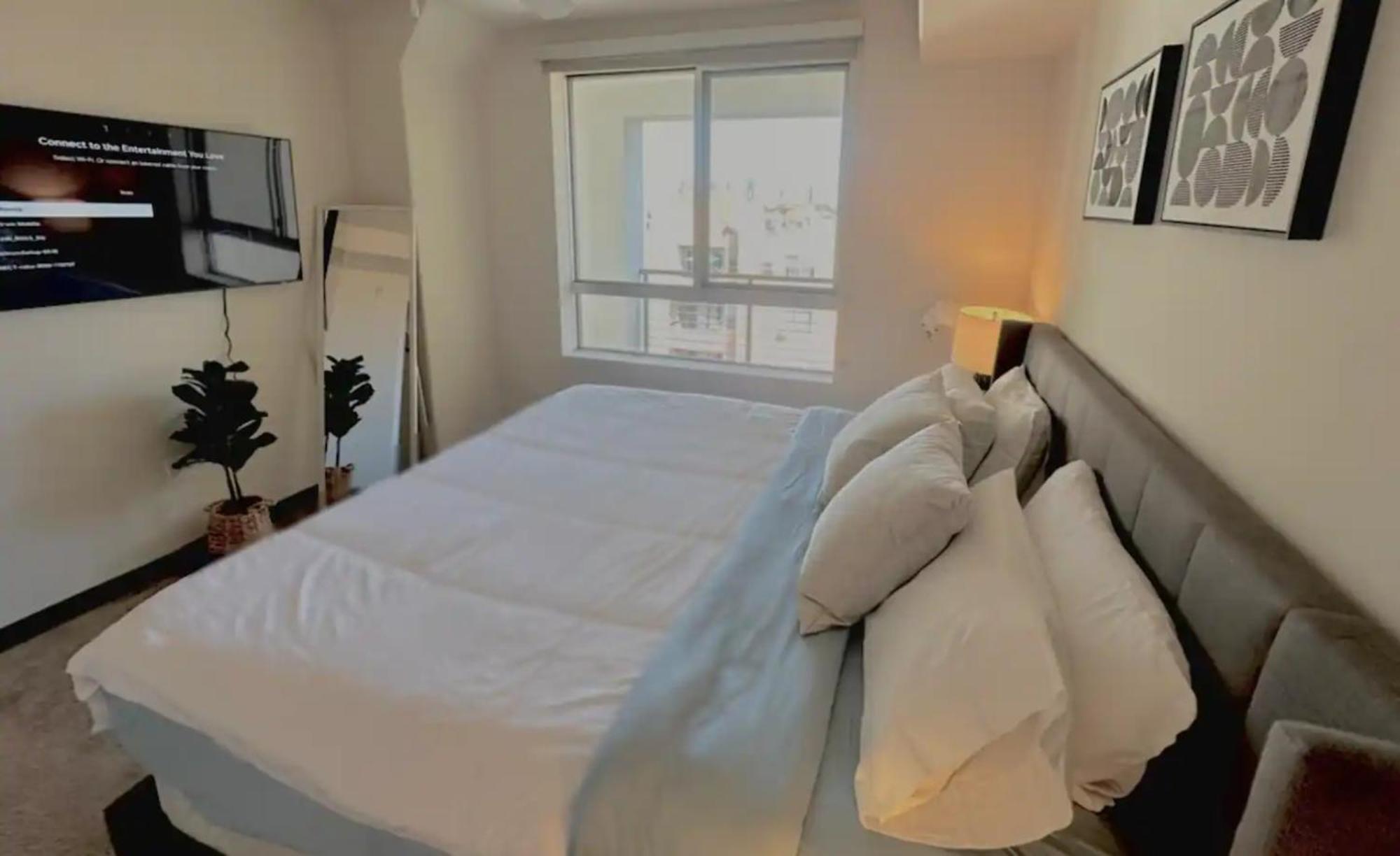 1br Hollywood Luxury, Pool Views, Gym I Free Parking! Apartamento *