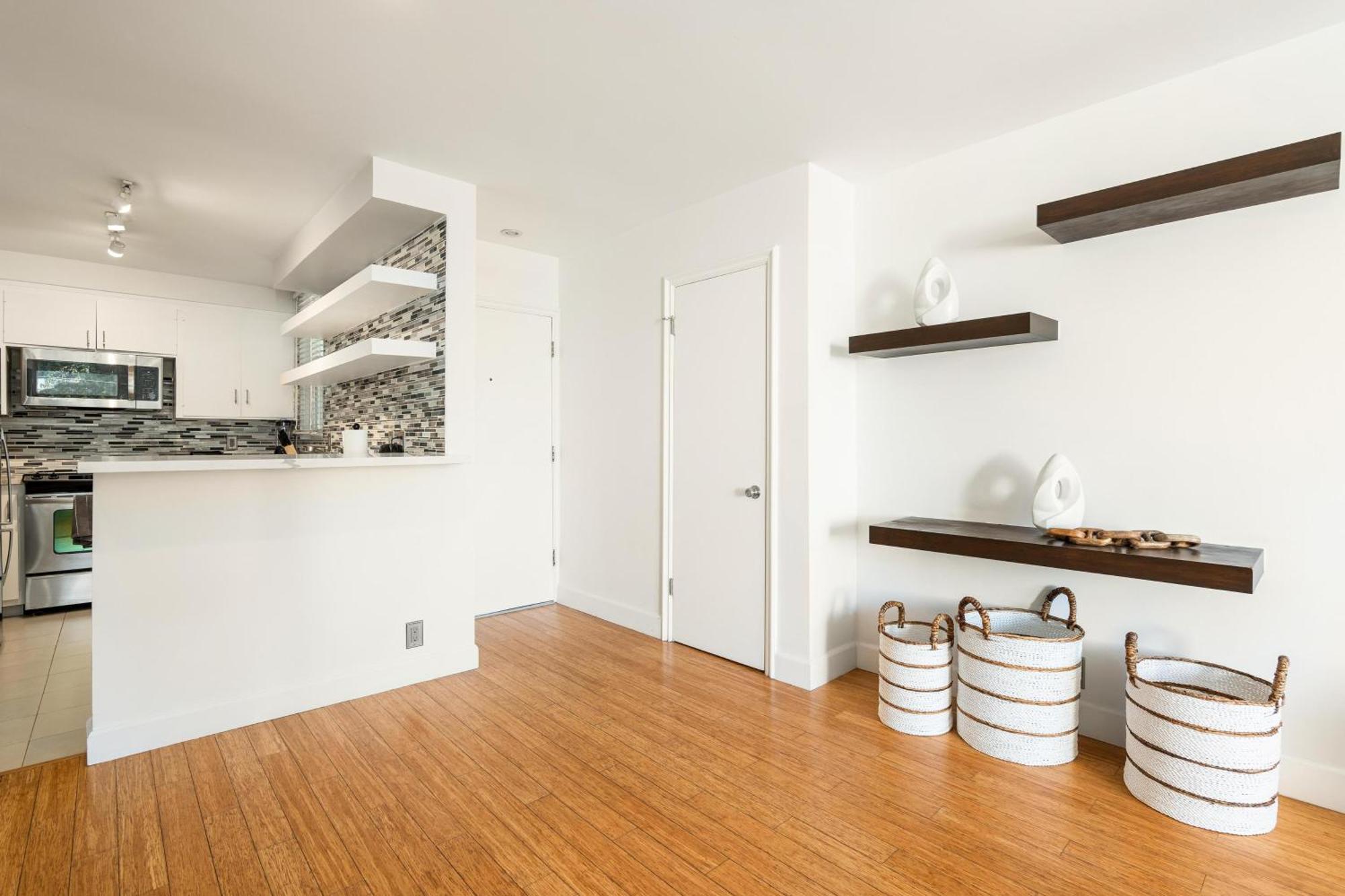 Beachfront Bliss Spacious 2br In Santa Monica Apartment *