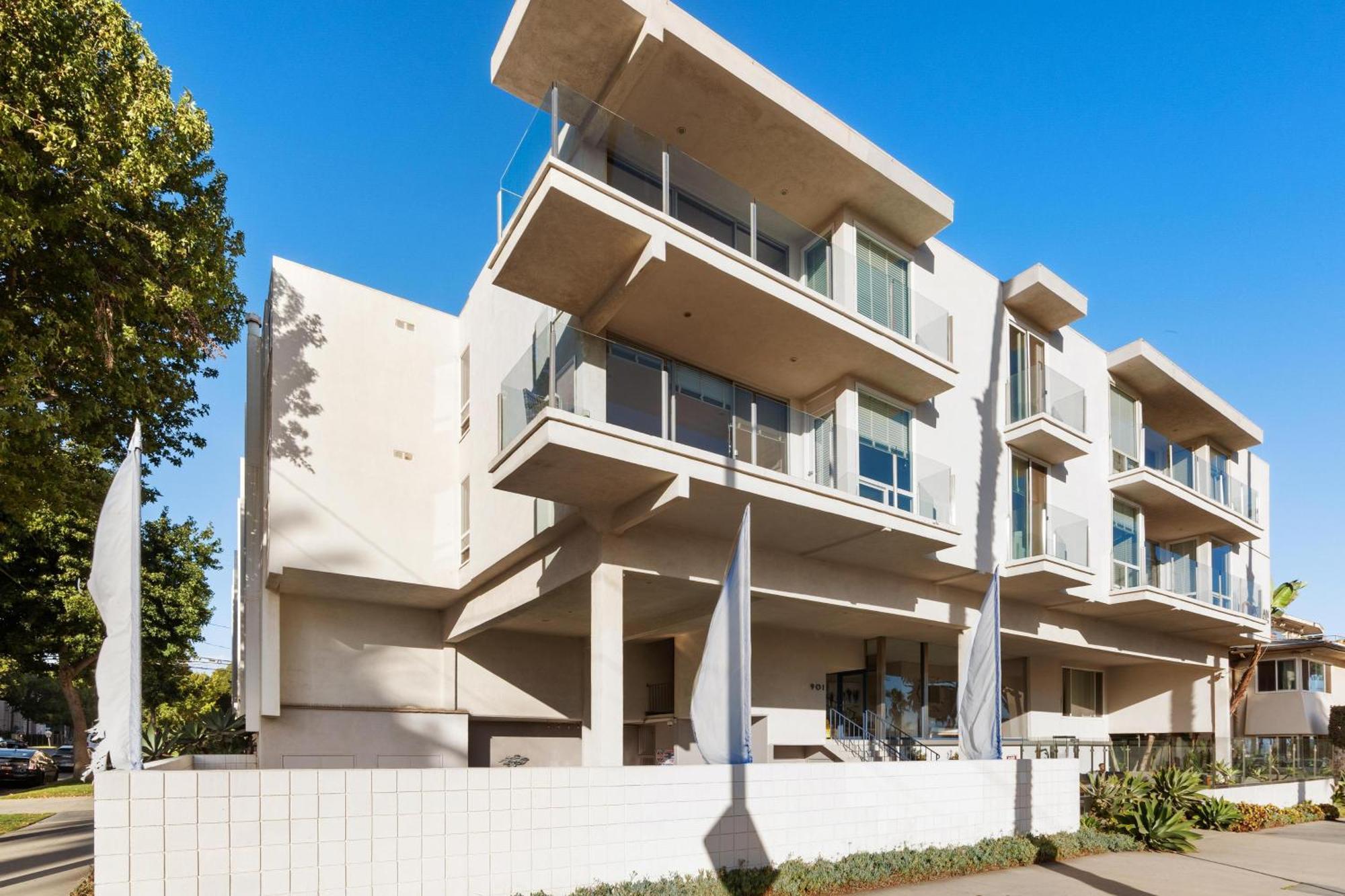 Apartment Beachfront Bliss Spacious 2br In Santa Monica *