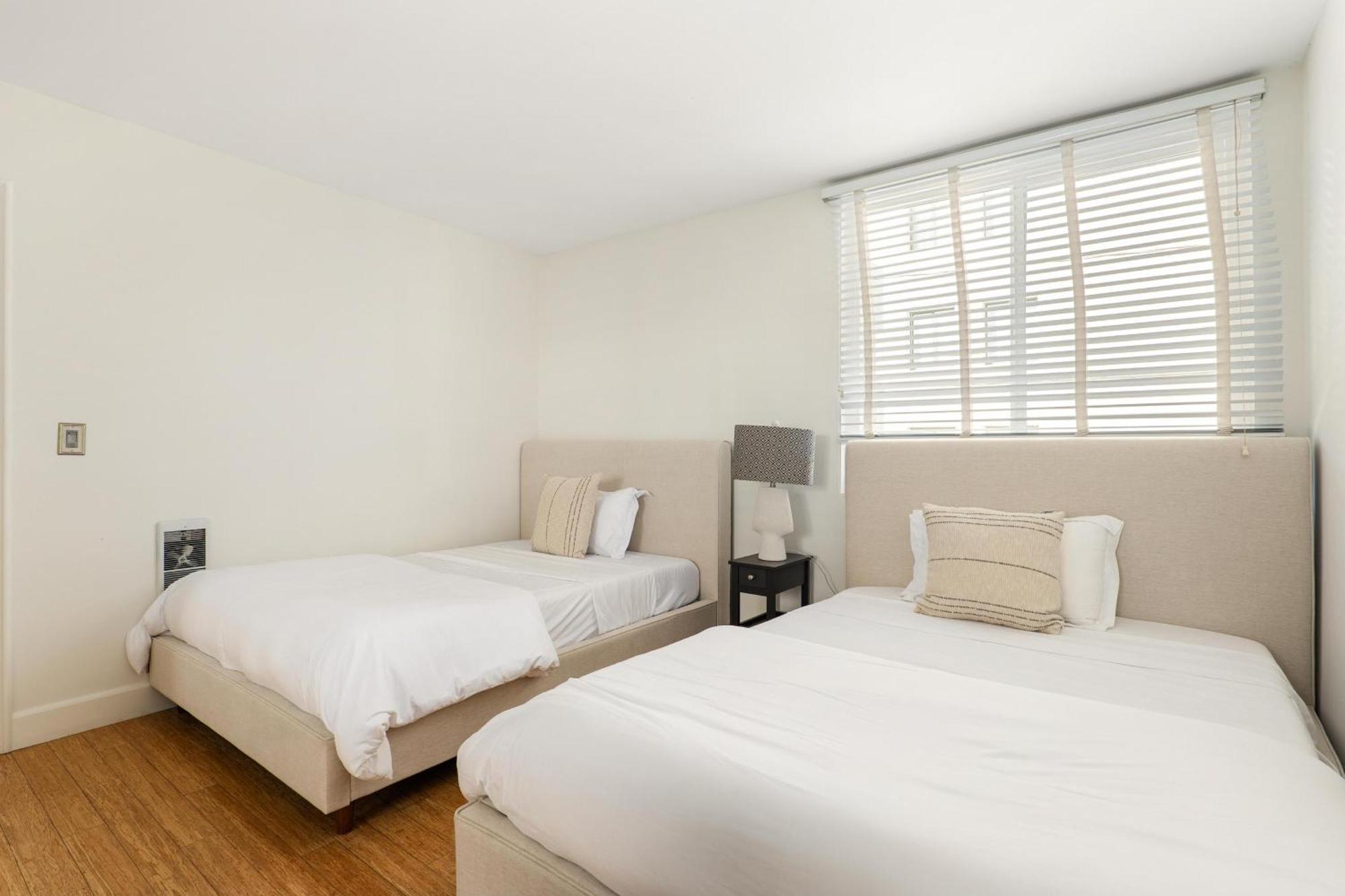 Beachfront Bliss Spacious 2br In Santa Monica Apartment Los Angeles