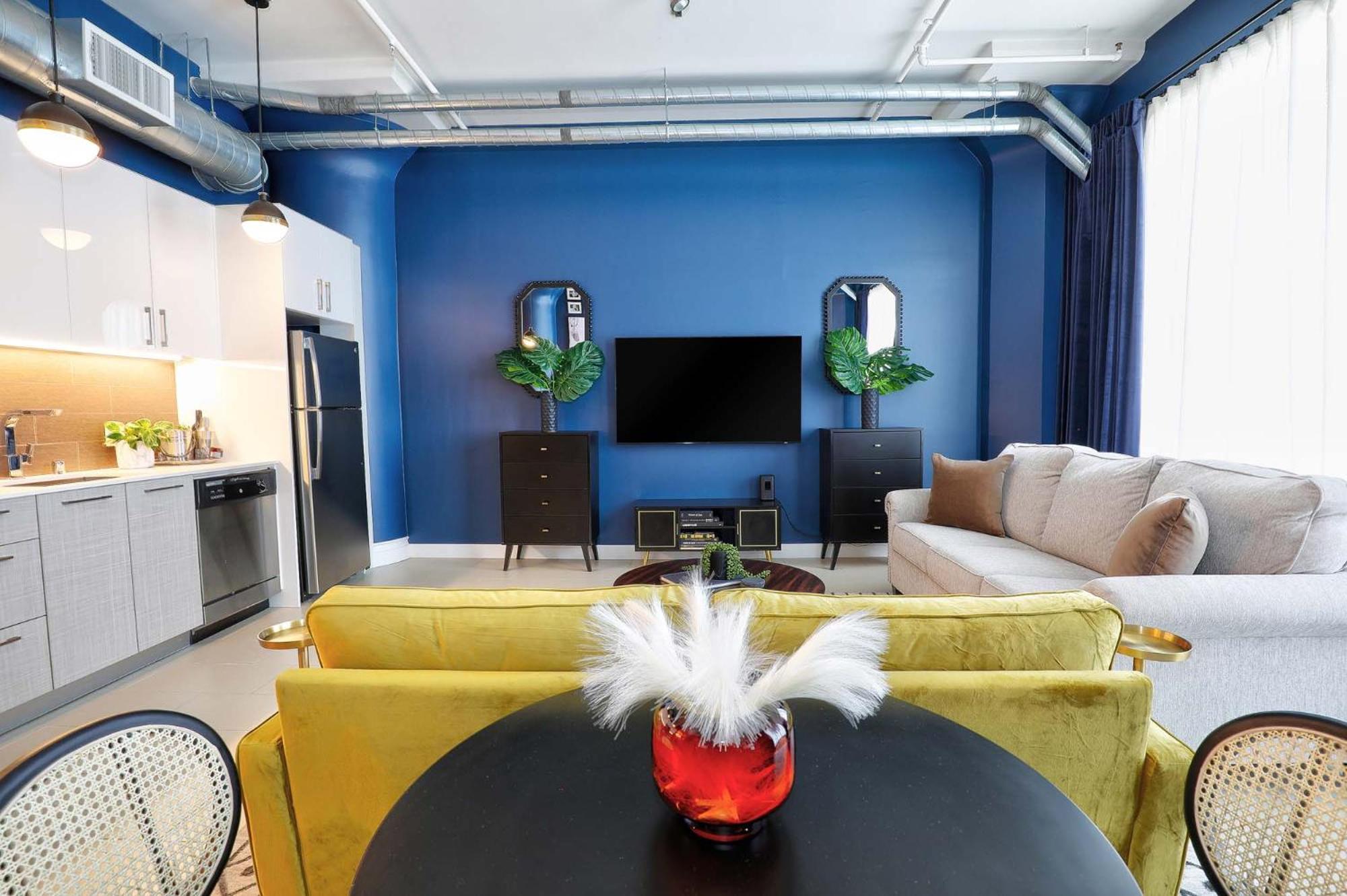 Downtown La's Requested Property, Sleeps 4 With Free Parking! Apartment *