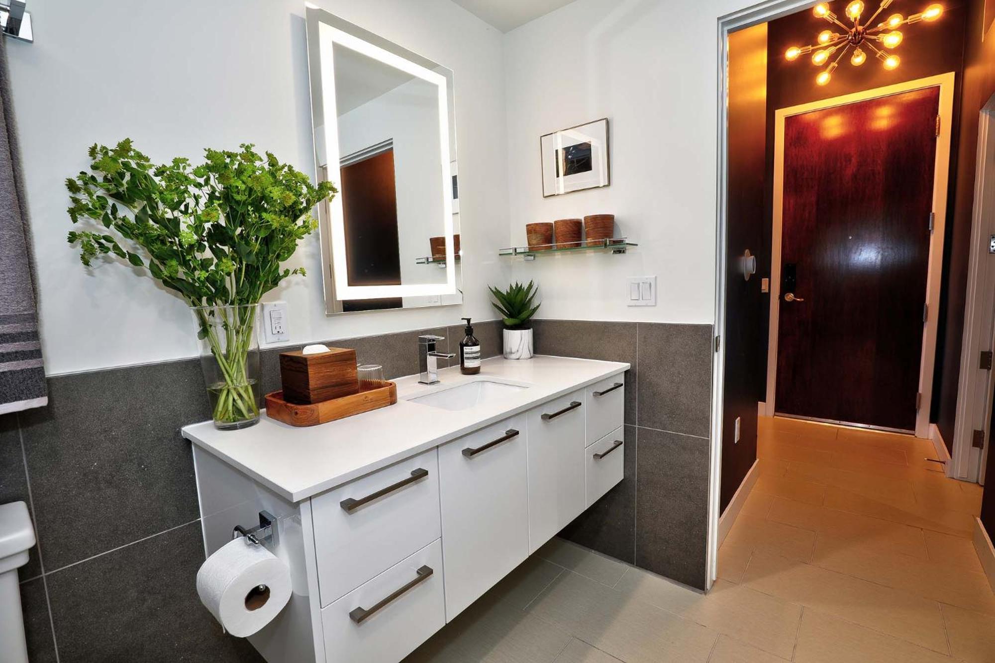 Downtown La's Requested Property, Sleeps 4 With Free Parking! Apartment
