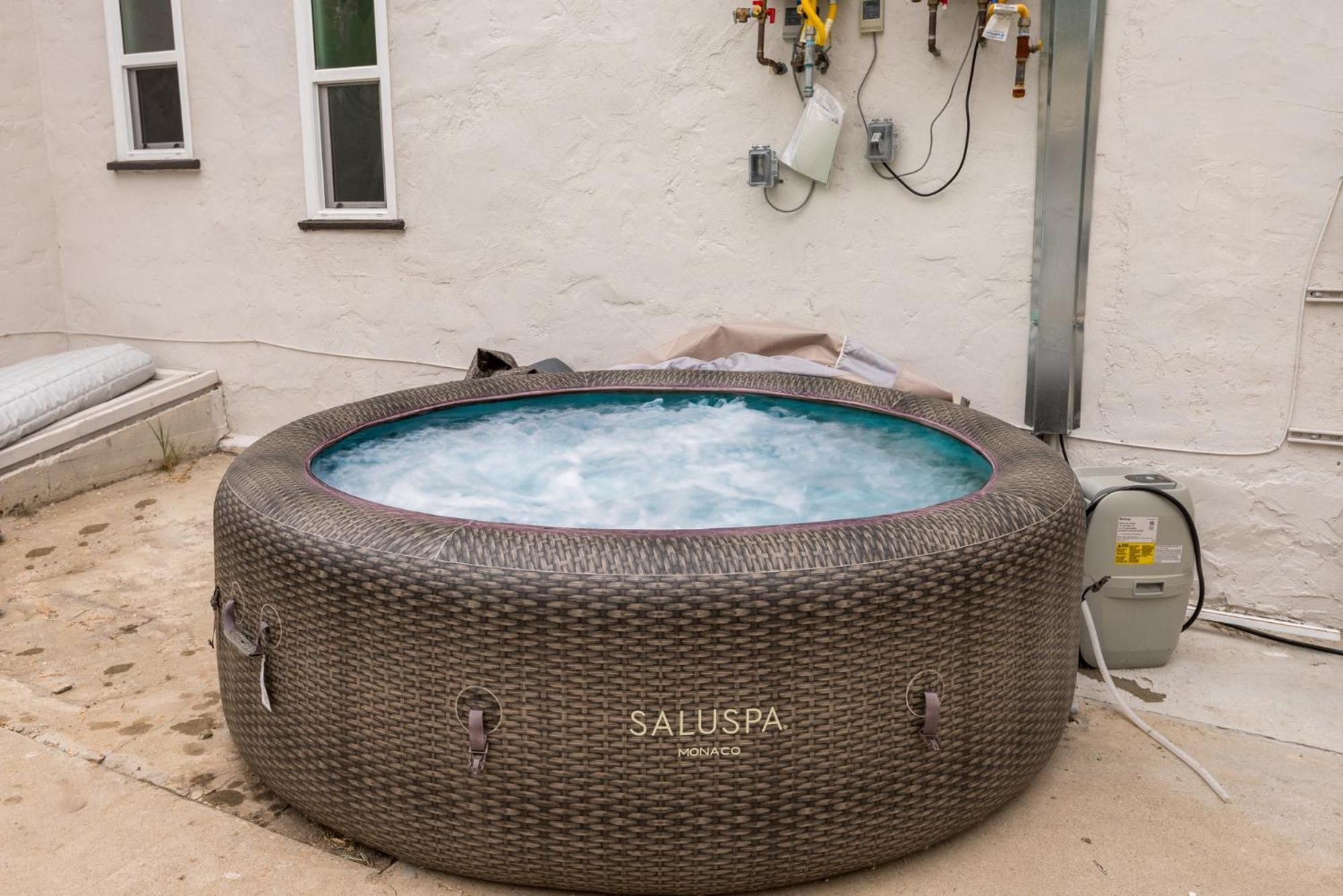Modern 3br With Jacuzzi, Line Amenities *