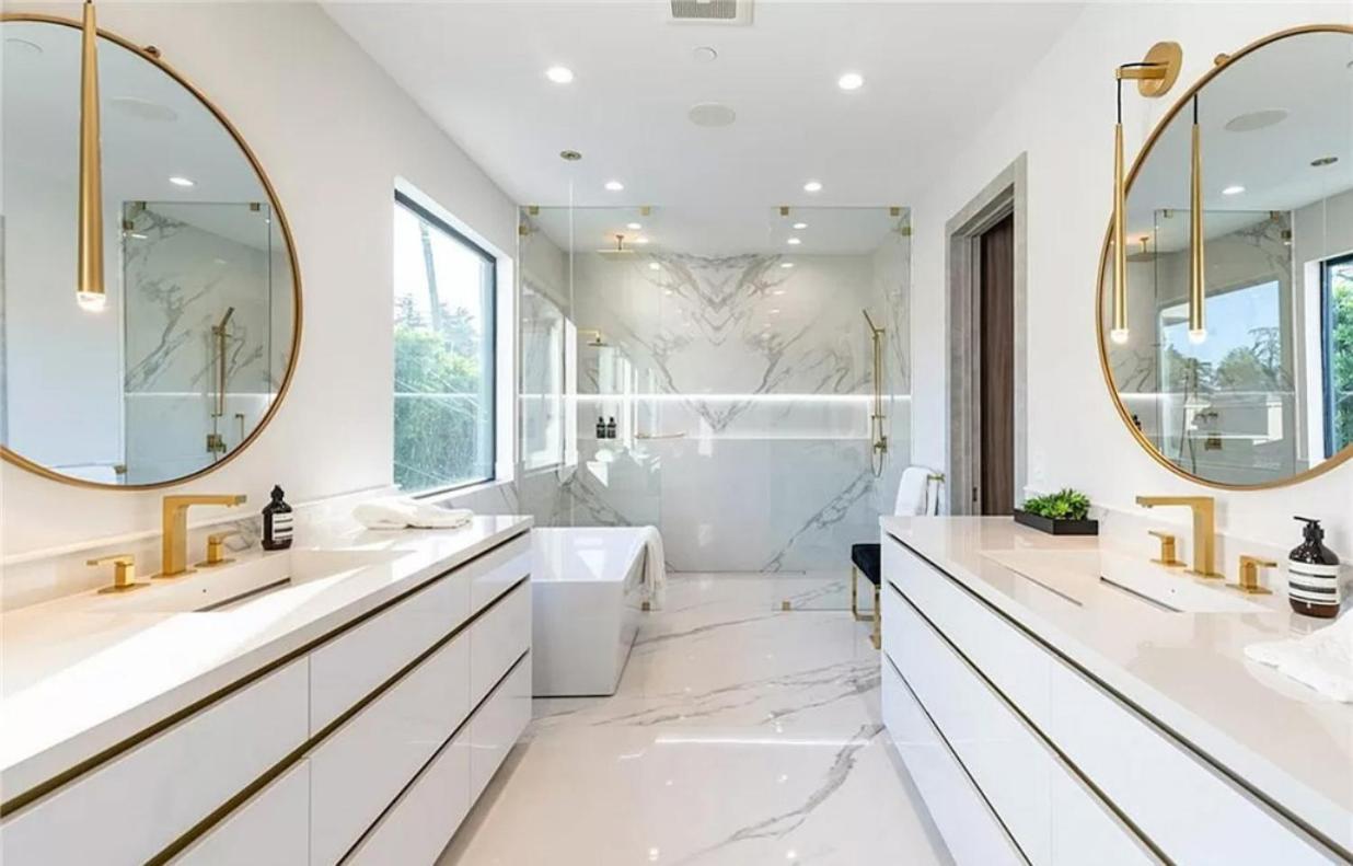 Cumpston Oasis Los Angeles