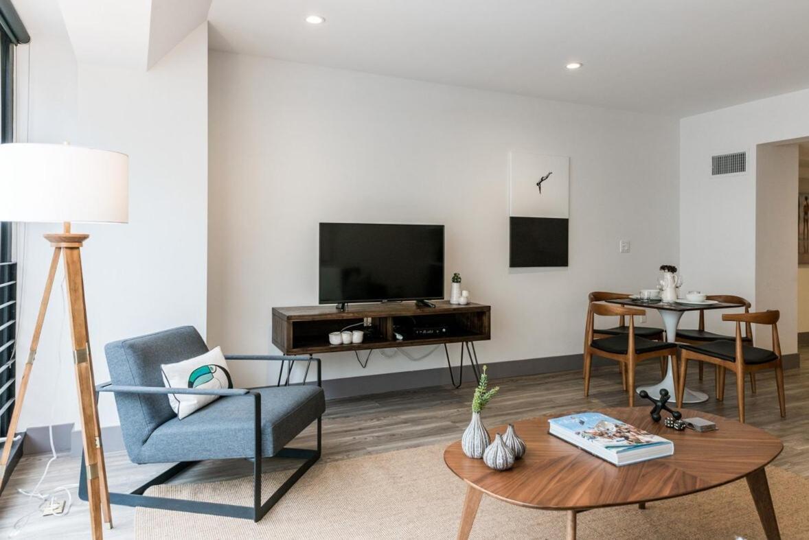 Abode Angeles - Downtown South Park Aparthotel 4*