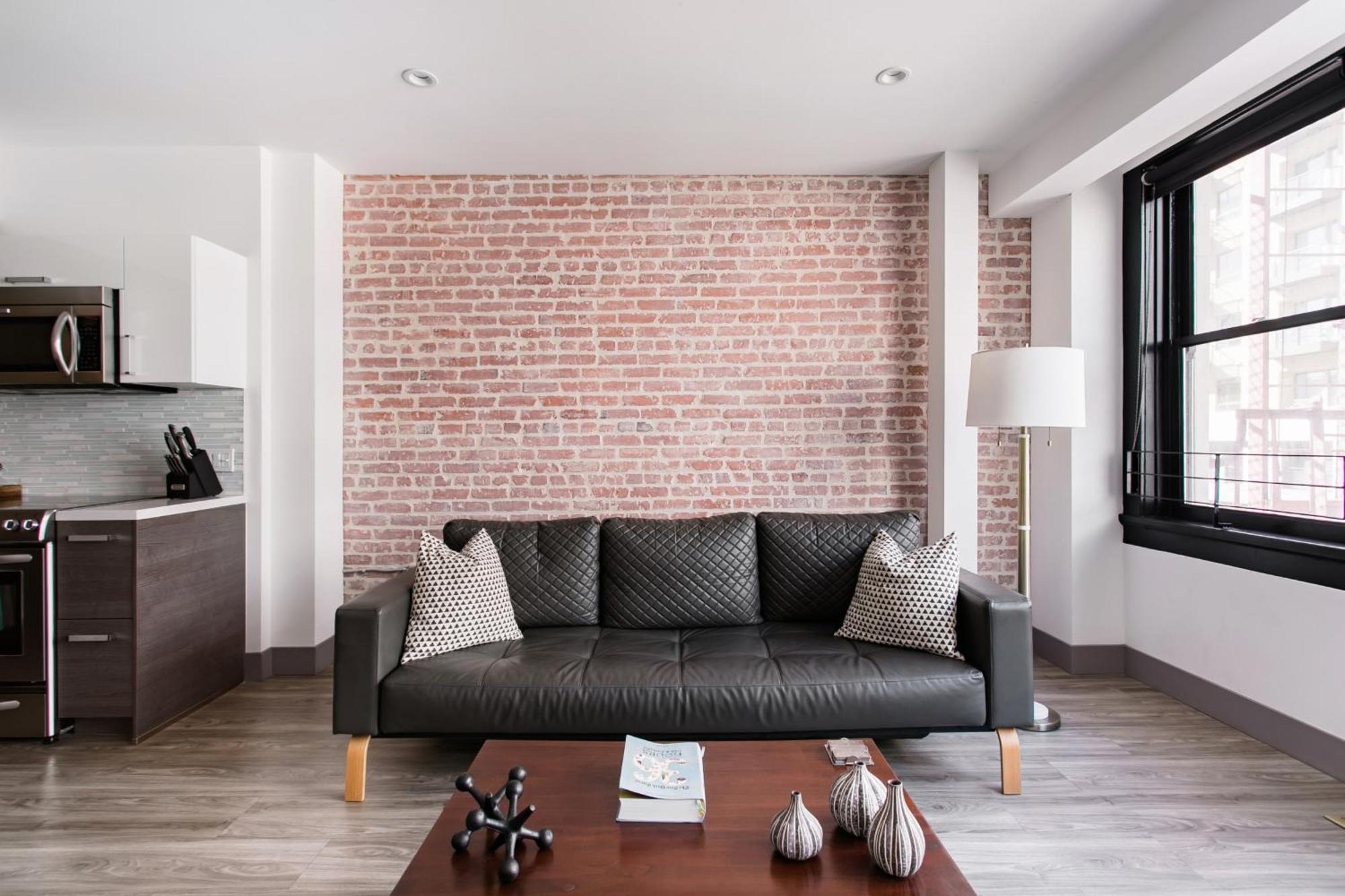 Abode Angeles - Downtown South Park