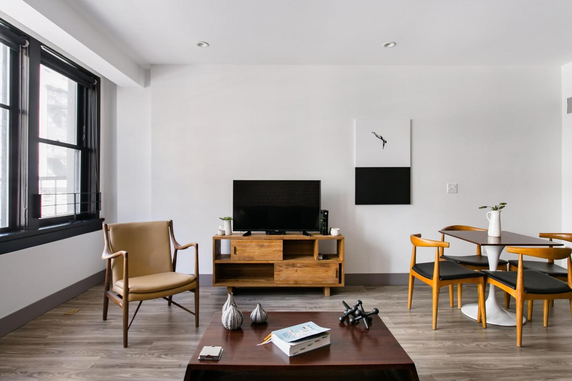 Abode Angeles - Downtown South Park 4*
