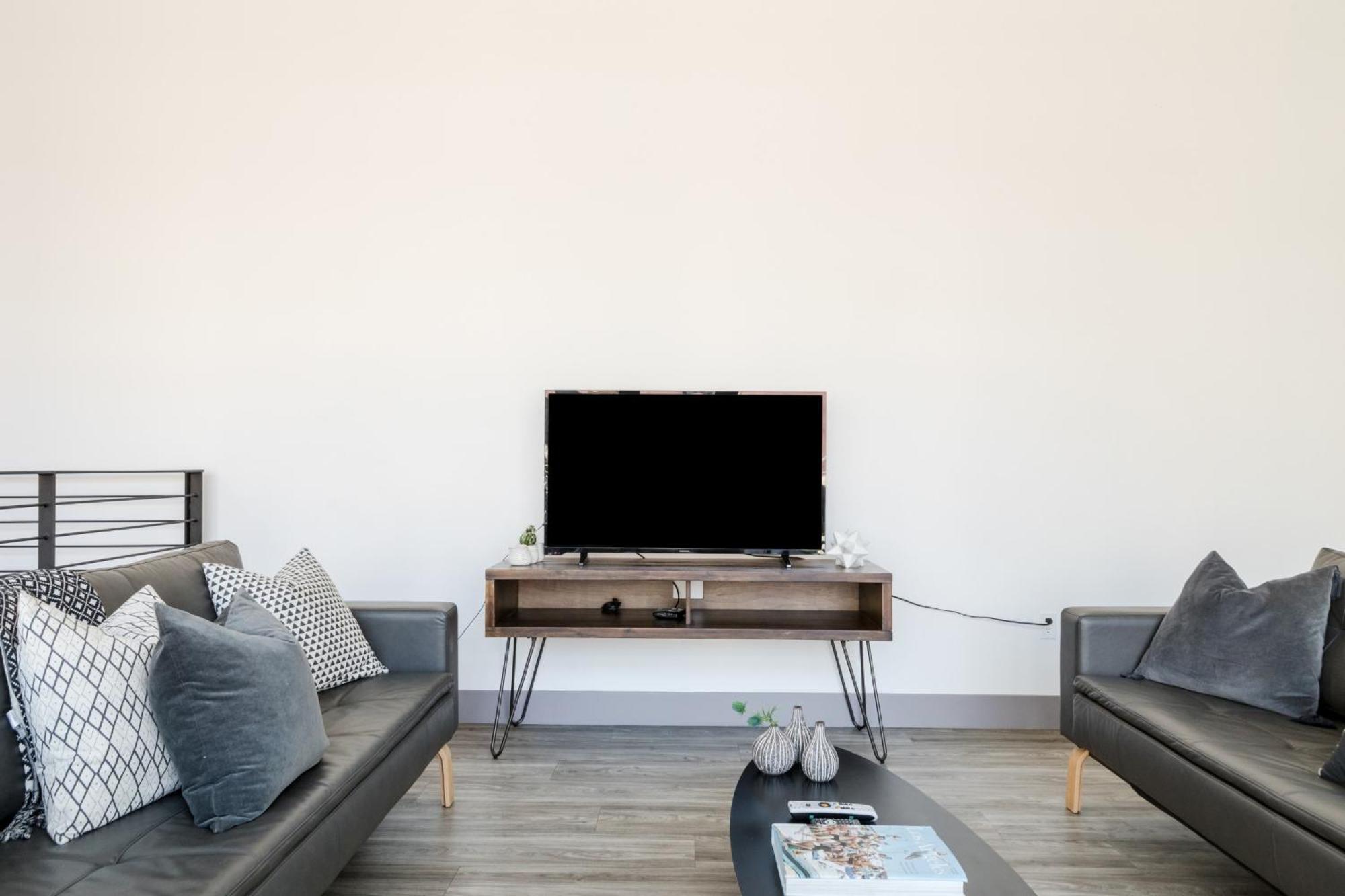 Abode Angeles - Downtown South Park Aparthotel