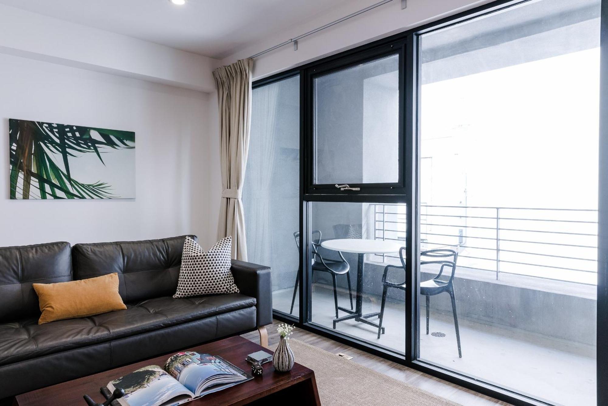 Abode Angeles - Downtown South Park Aparthotel