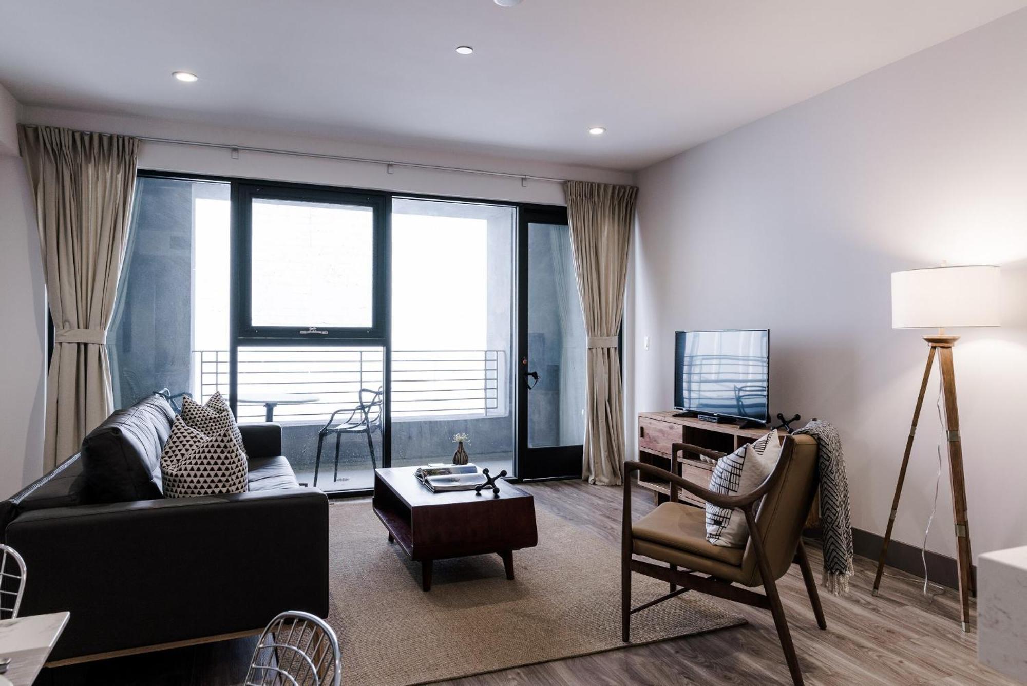 Aparthotel Abode Angeles - Downtown South Park 4*