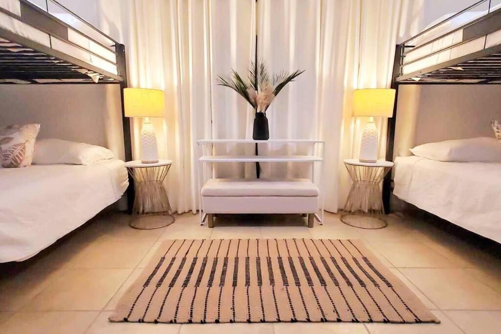 Stylish Ranch With Gorgeous Swimming Pool & Piano * Los Angeles