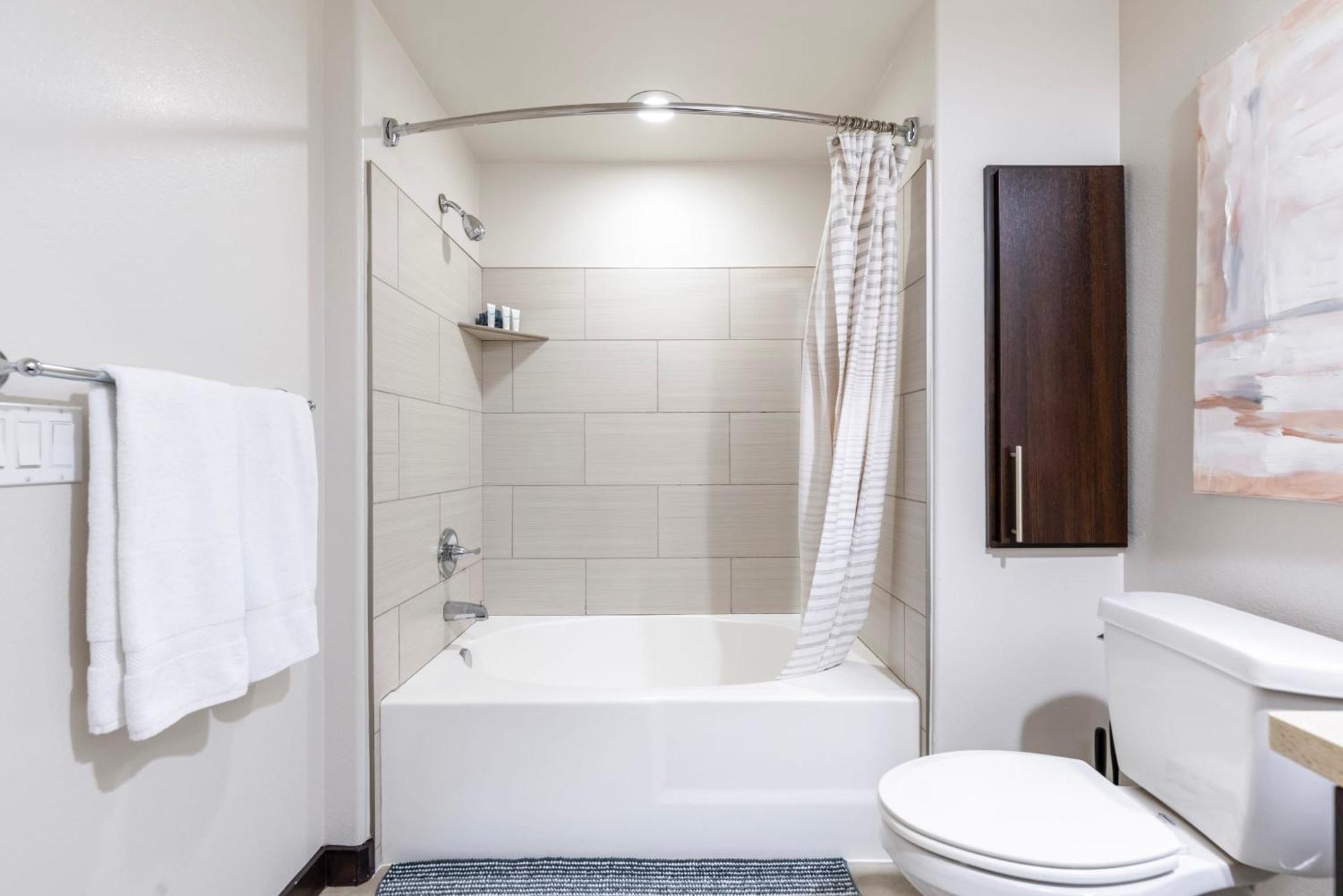 2br Weho Penthouse Lux Apartment *