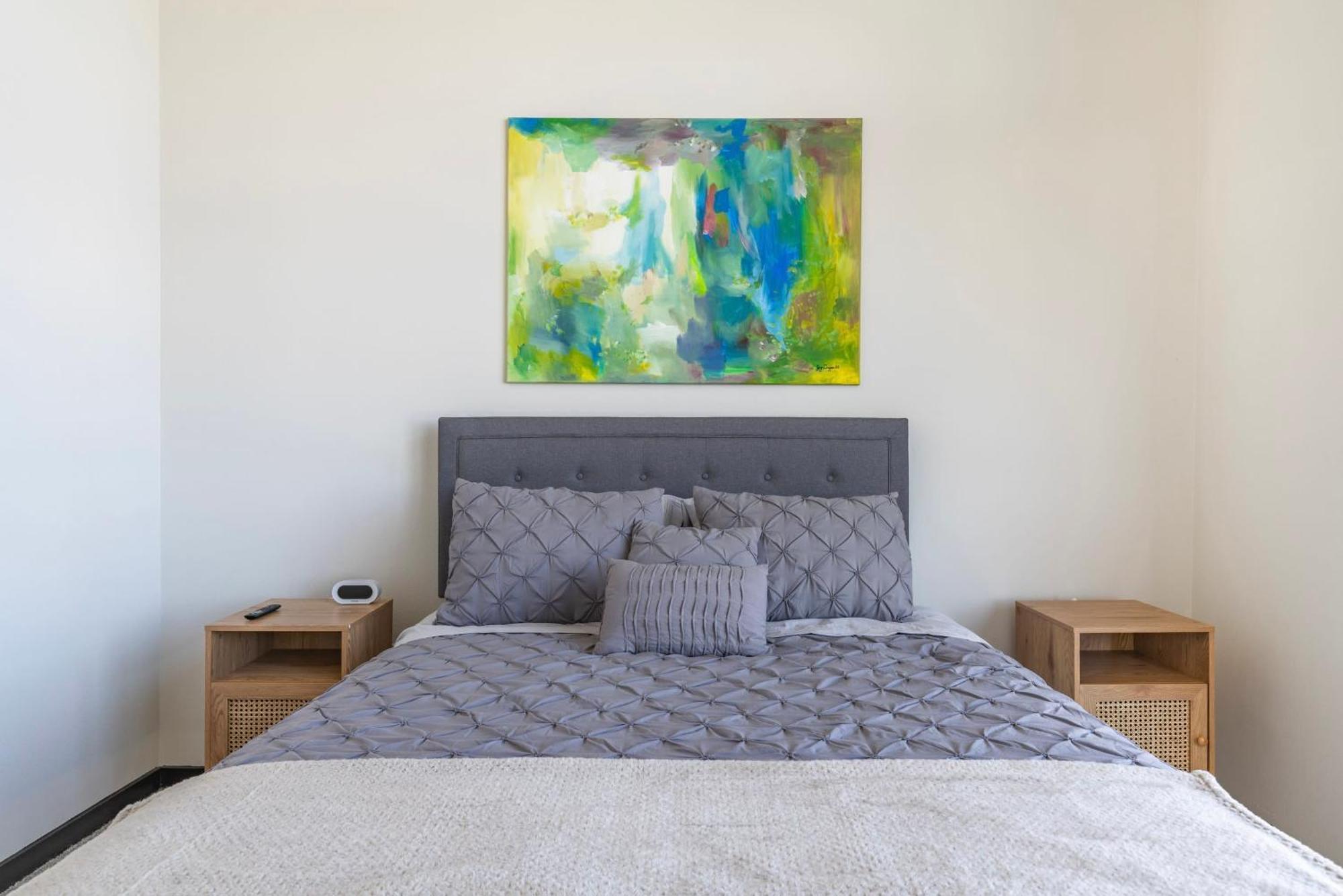 2br Weho Penthouse Lux