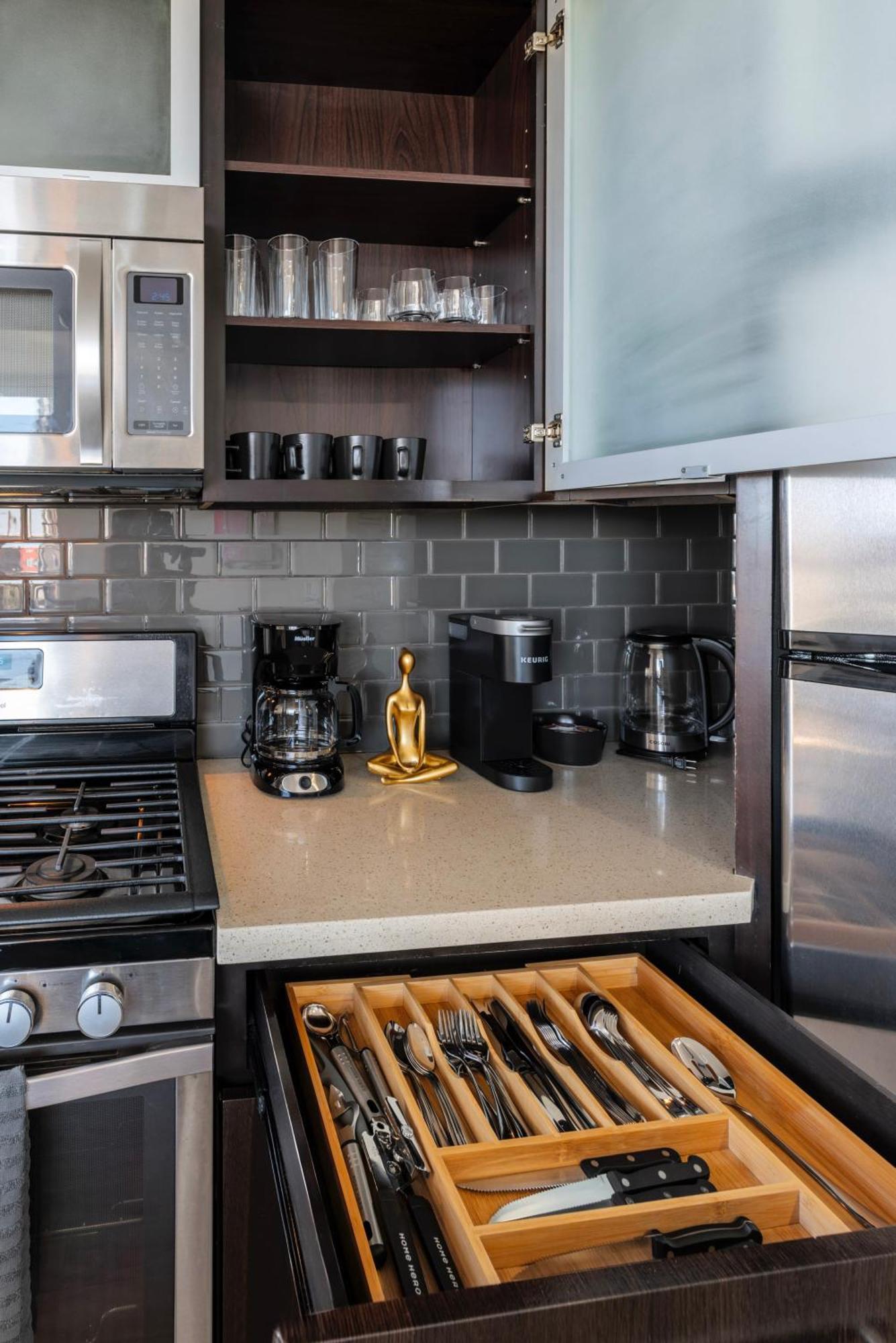 2br Weho Penthouse Lux *