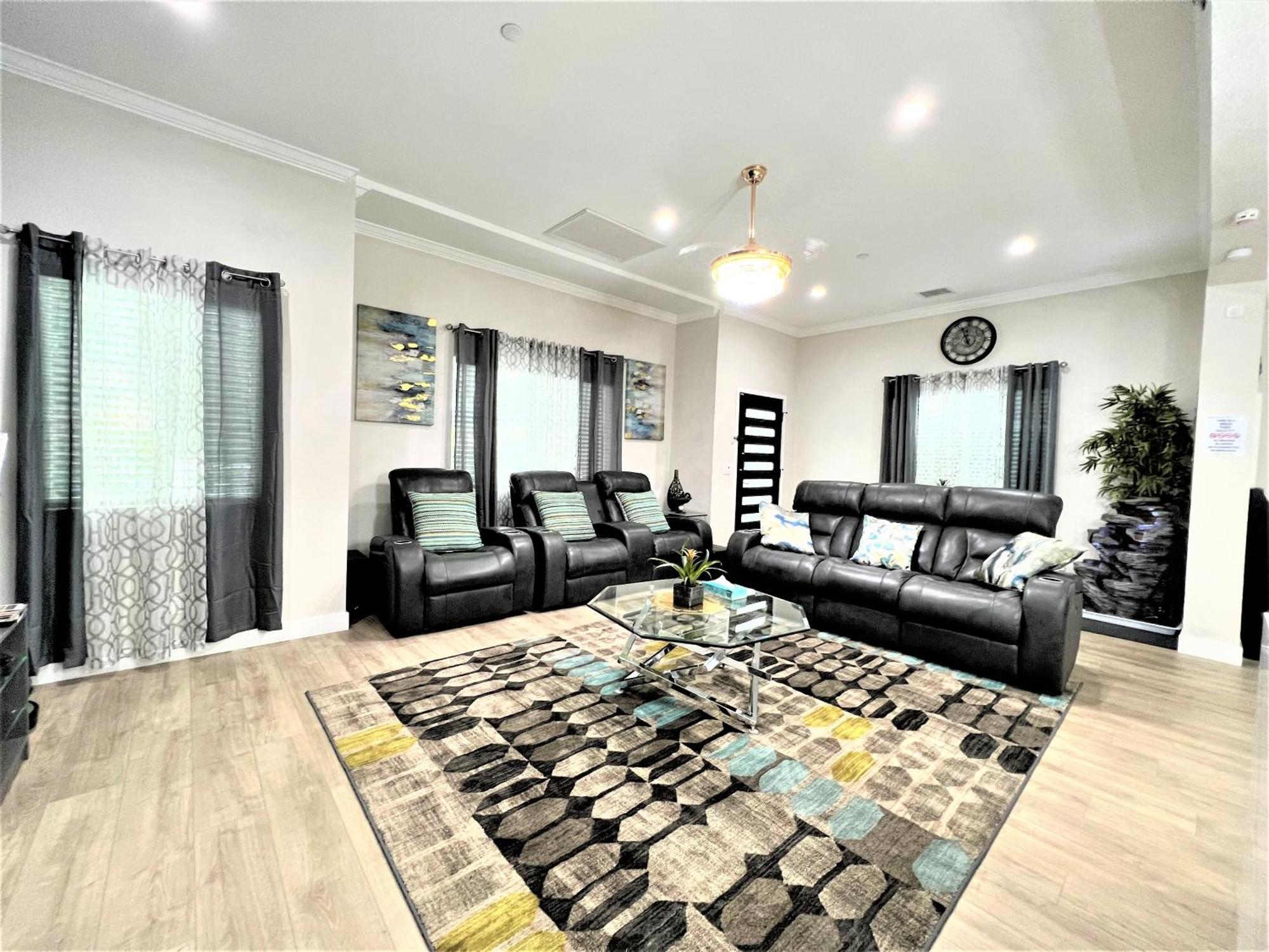 Apartment Family/pet Friendly Near Hollywood & Pasadena *