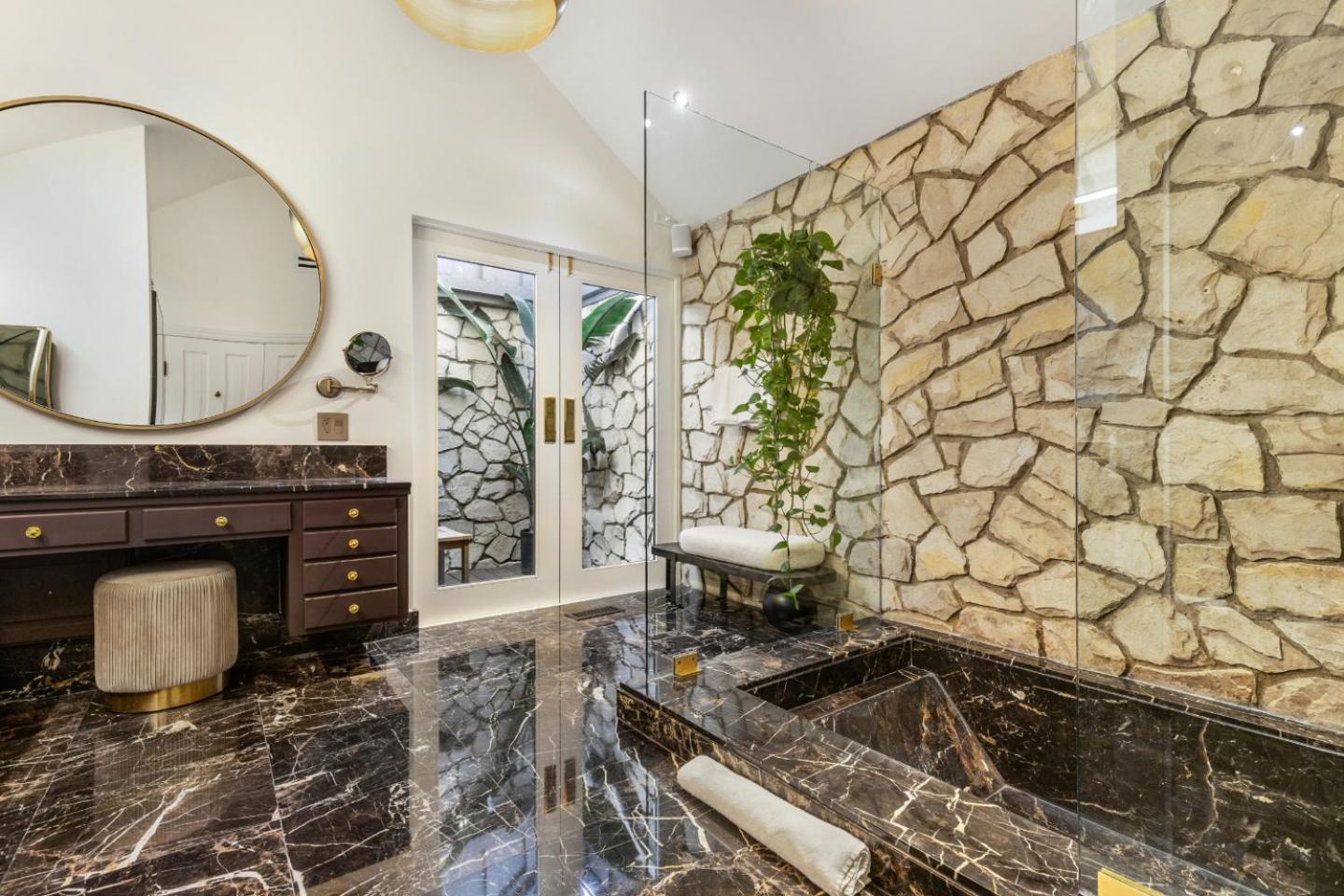 Beverly Estates * Los Angeles
