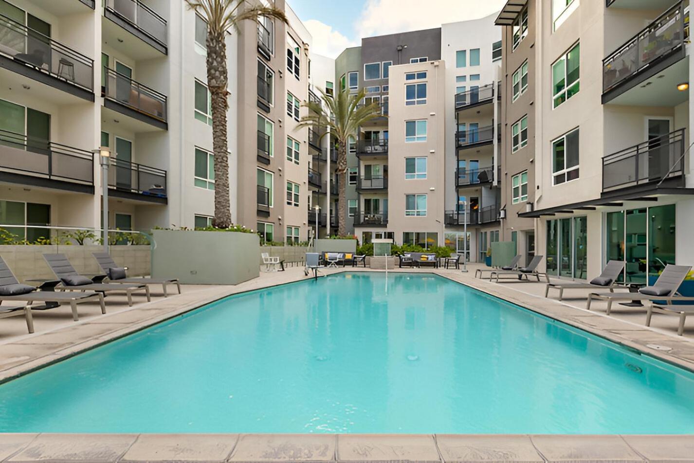 Rustic Vibe In La Free Parking 10 Min To Cedars Apartment *