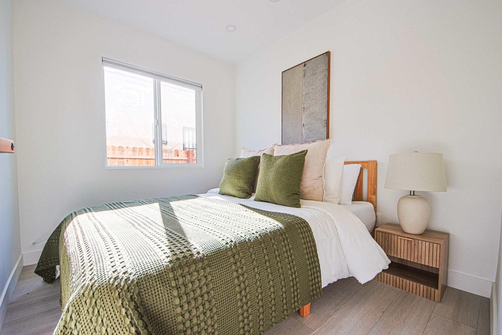 Cozy 4b With Pool 15 Minutes To Venice Beach Los Angeles