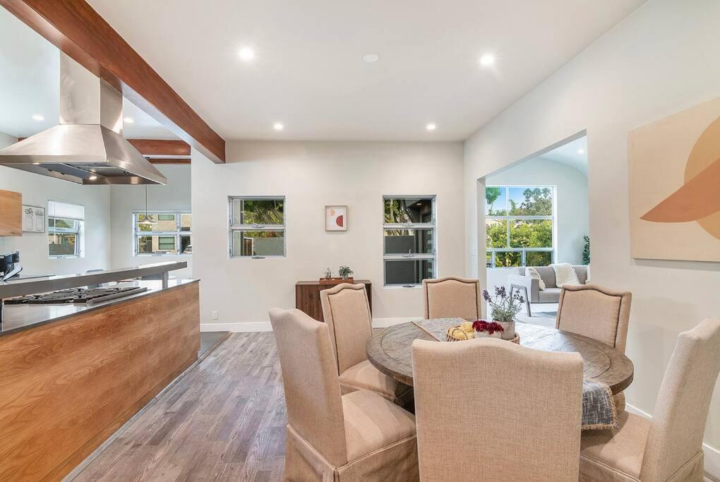 Stylish 4br Prime Location Hancock Park * Los Angeles
