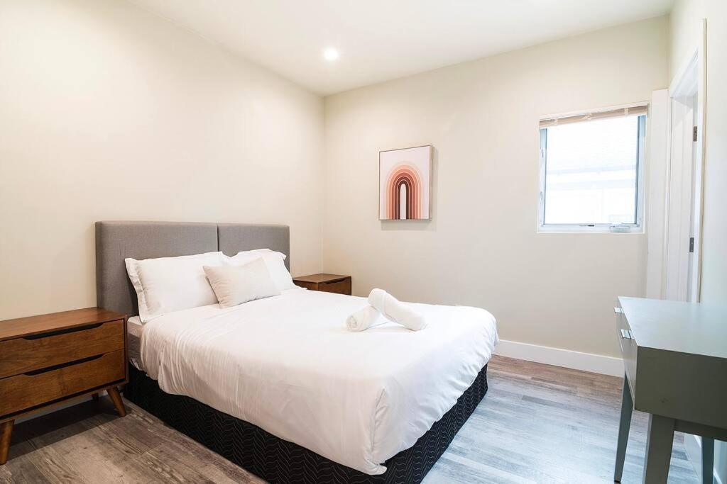 Holiday home Stylish 4br Prime Location Hancock Park