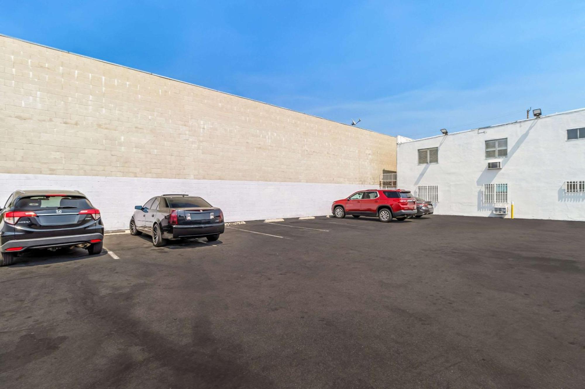 Rodeway & North Hollywood Burbank Airport - Universal Area 2* Los Angeles