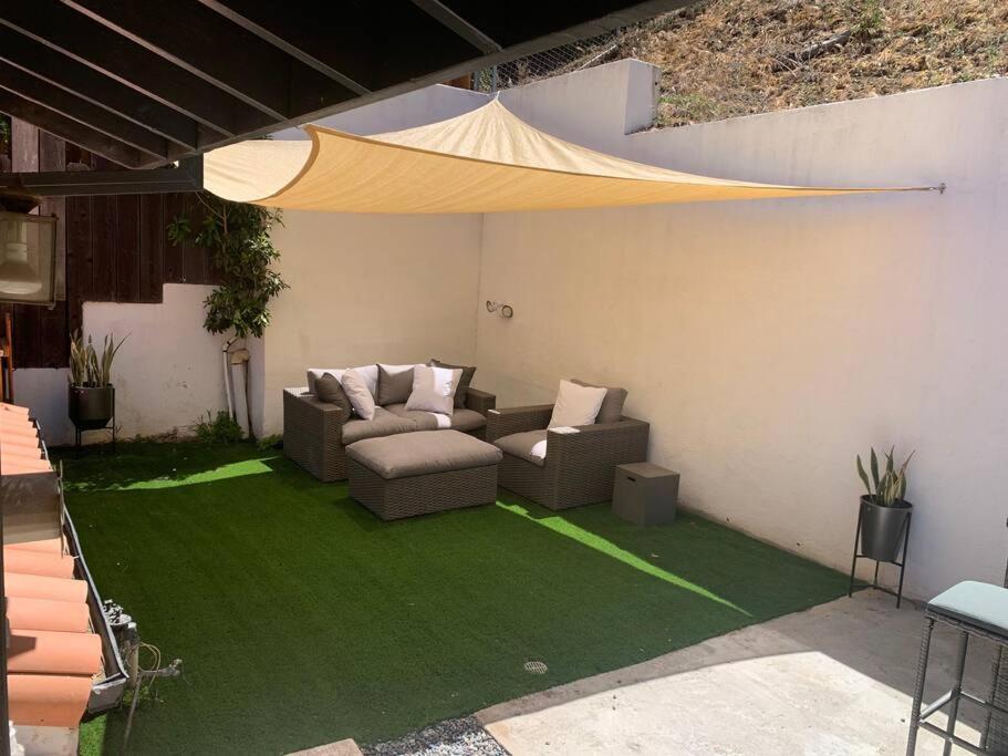 Stunning Mediterranean Mansion In Laurel Canyon Villa *