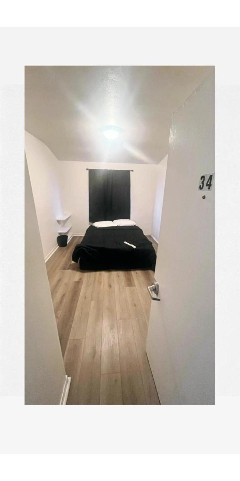Nuys Downtown Paradise Hostel