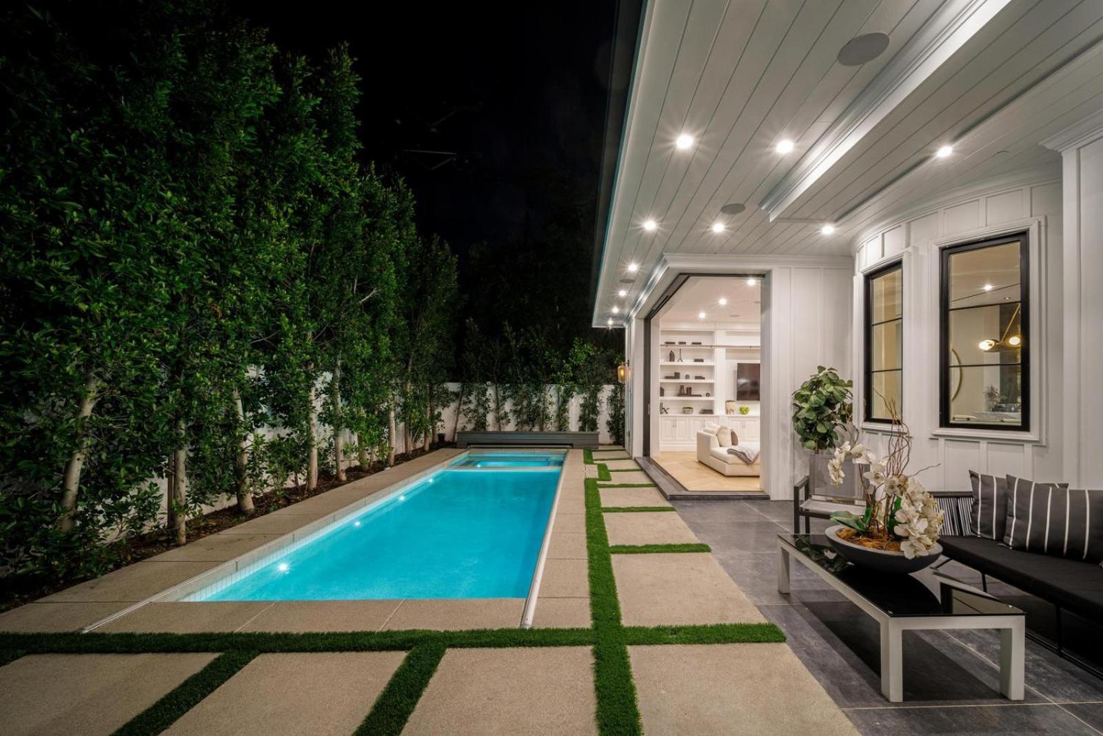 Gardner Modern