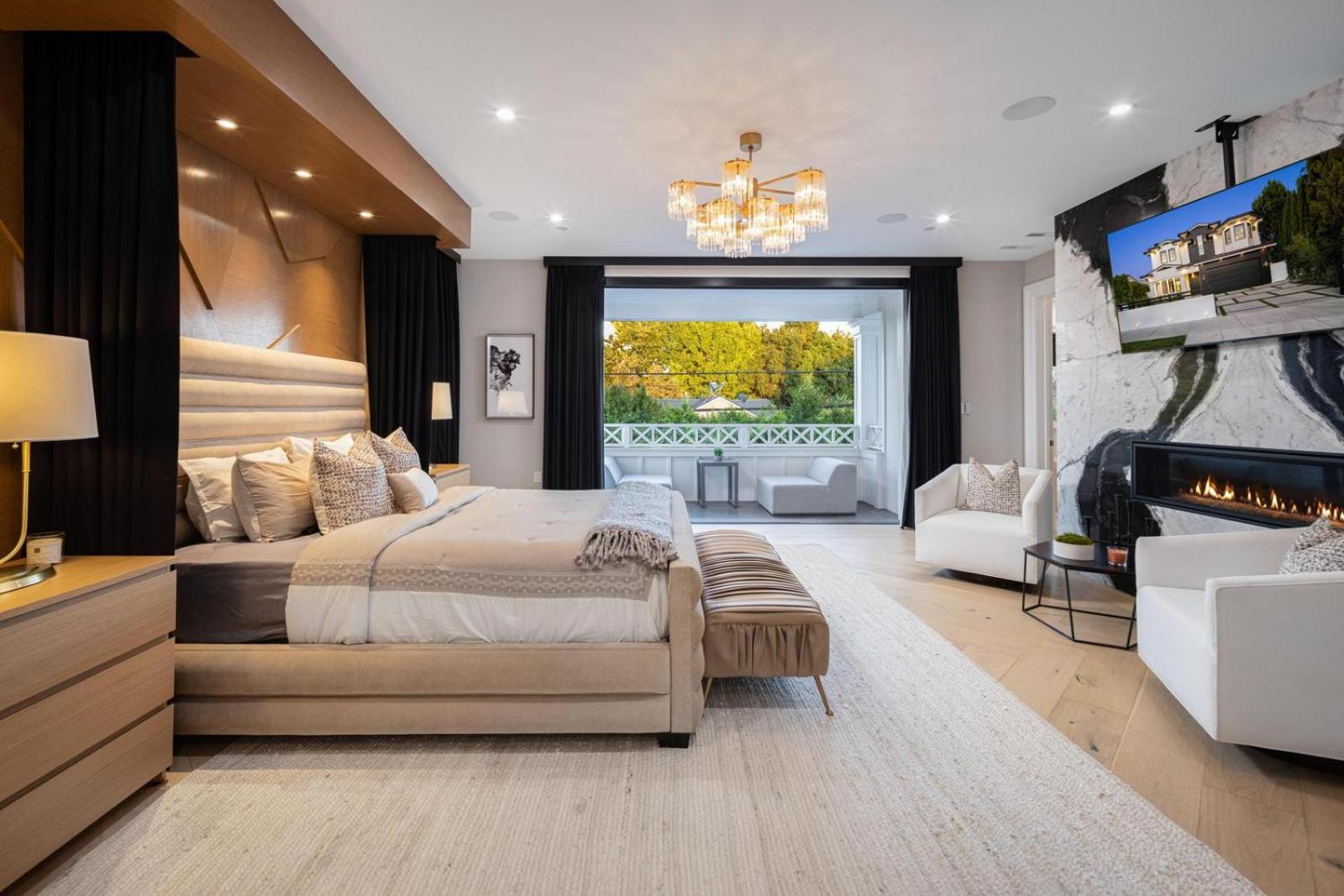 Gardner Modern